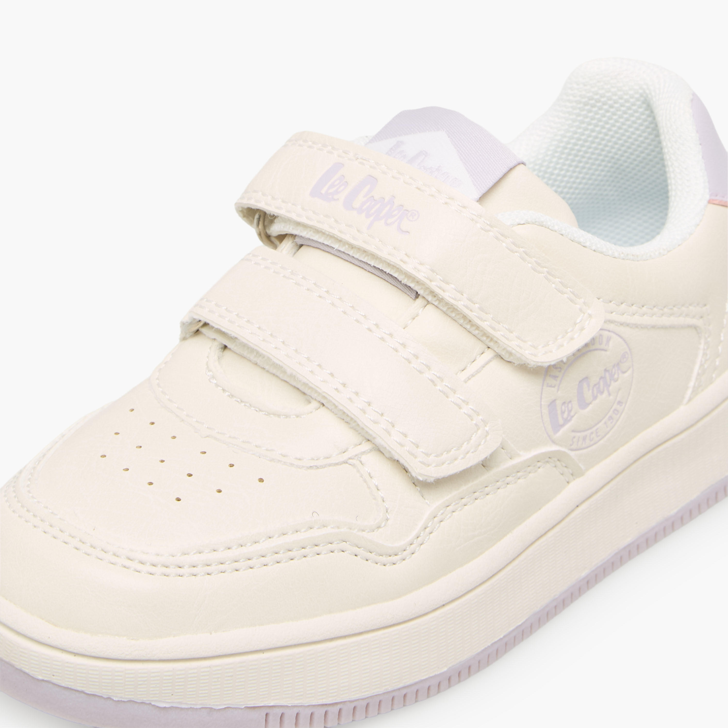 حذاء سنيكرز طول الكاحل بشريط إغلاق لاصق للبنات من لي كوبر-girls-shoes-sneakers-image-7