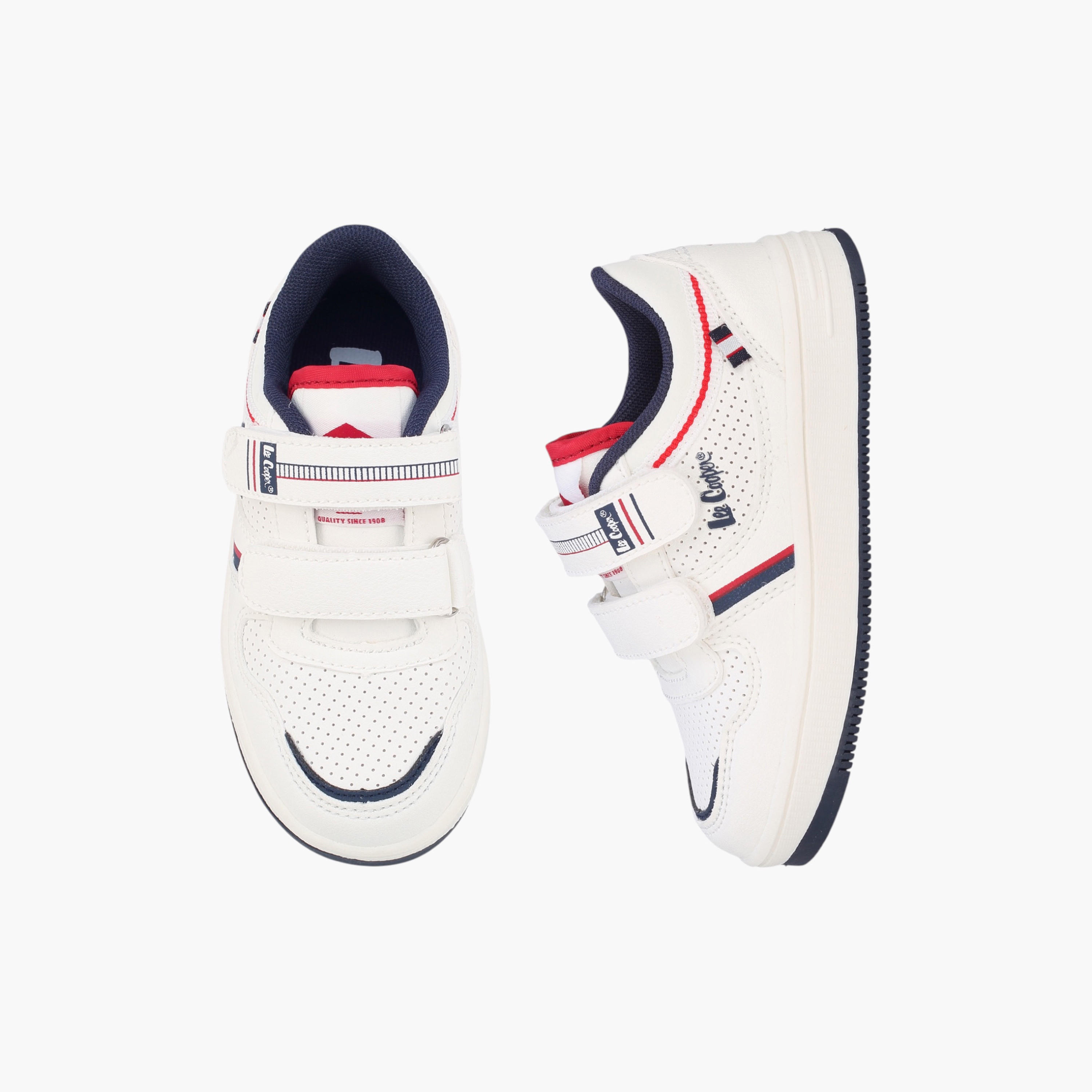 حذاء سنيكرز بشريط إغلاق لاصق للأولاد من لي كوبر-boys-shoes-sneakers-image-1