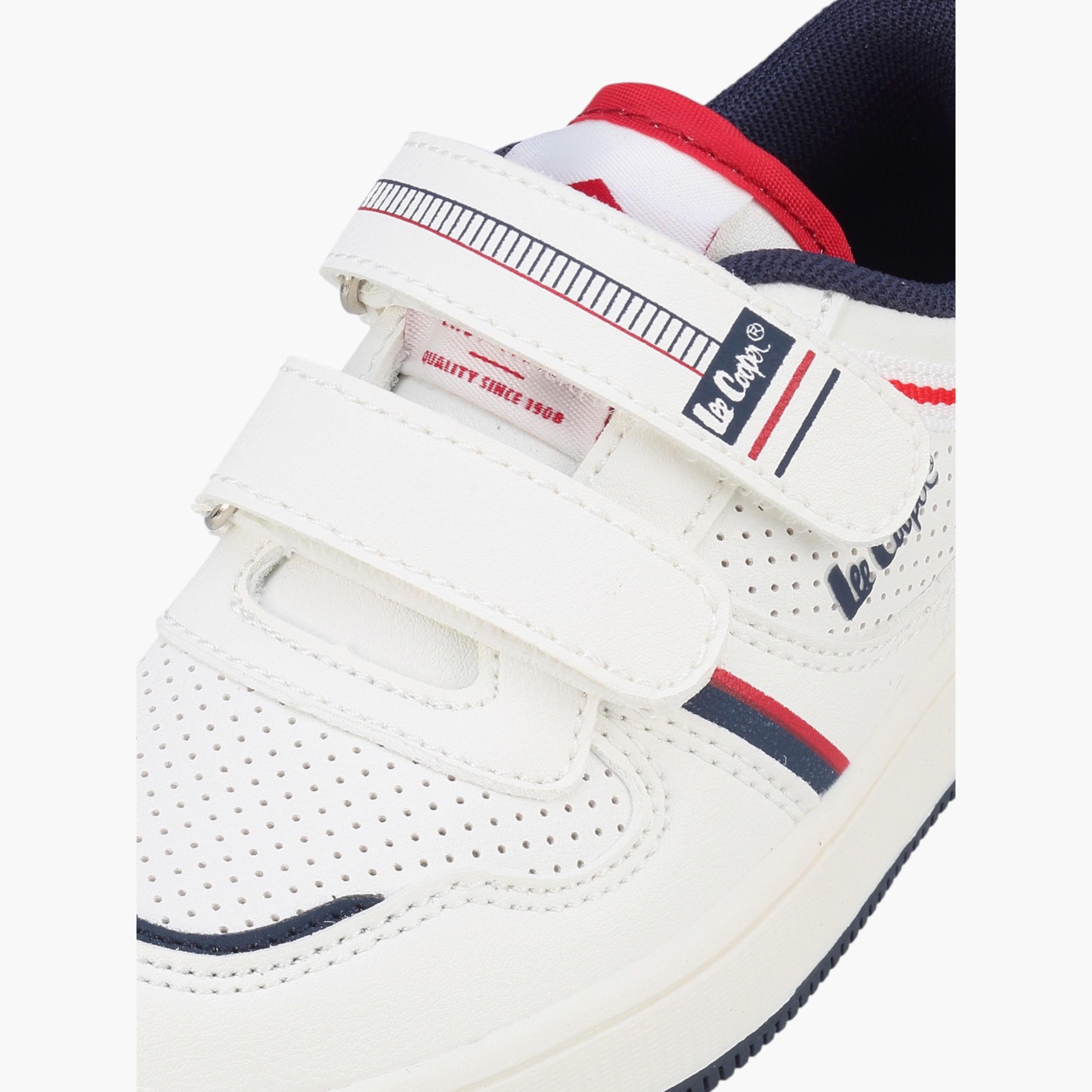 حذاء سنيكرز بشريط إغلاق لاصق للأولاد من لي كوبر-boys-shoes-sneakers-image-4
