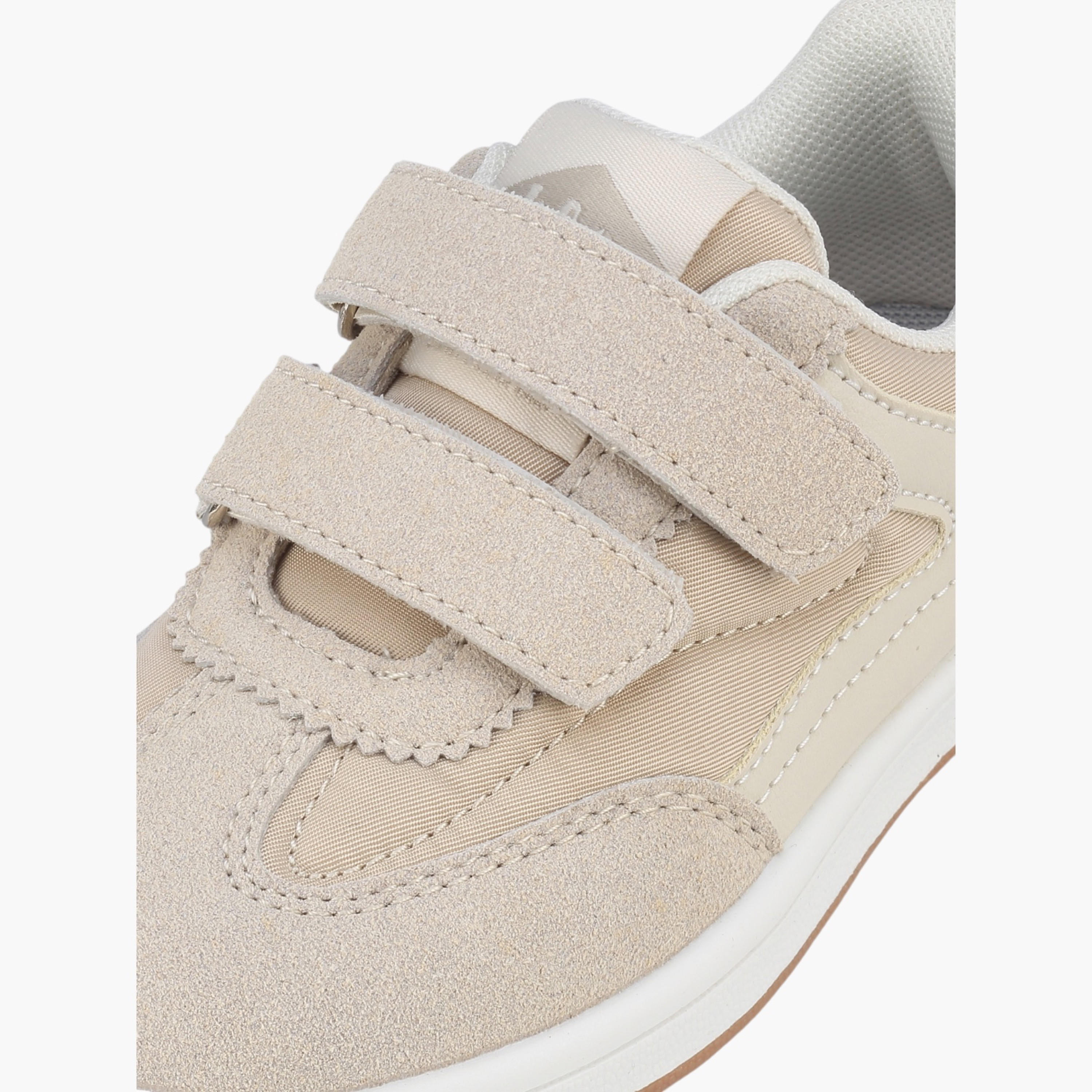 حذاء سنيكرز بشريط إغلاق لاصق للأطفال من لي كوبر-girls-shoes-sneakers-image-4