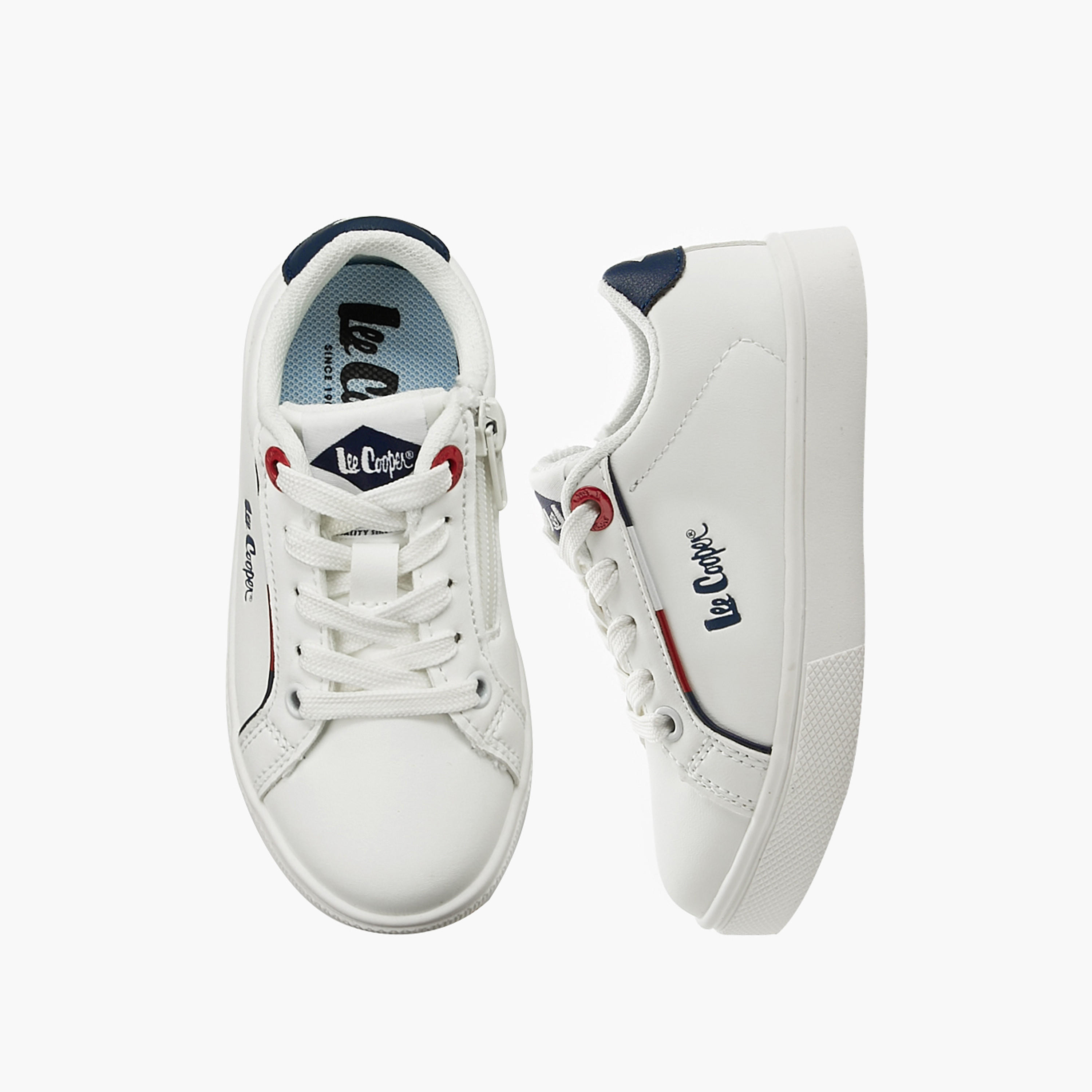 حذاء سنيكرز بطول الكاحل ورباط إغلاق للأولاد من لي كوبر-boys-shoes-sneakers-image-1