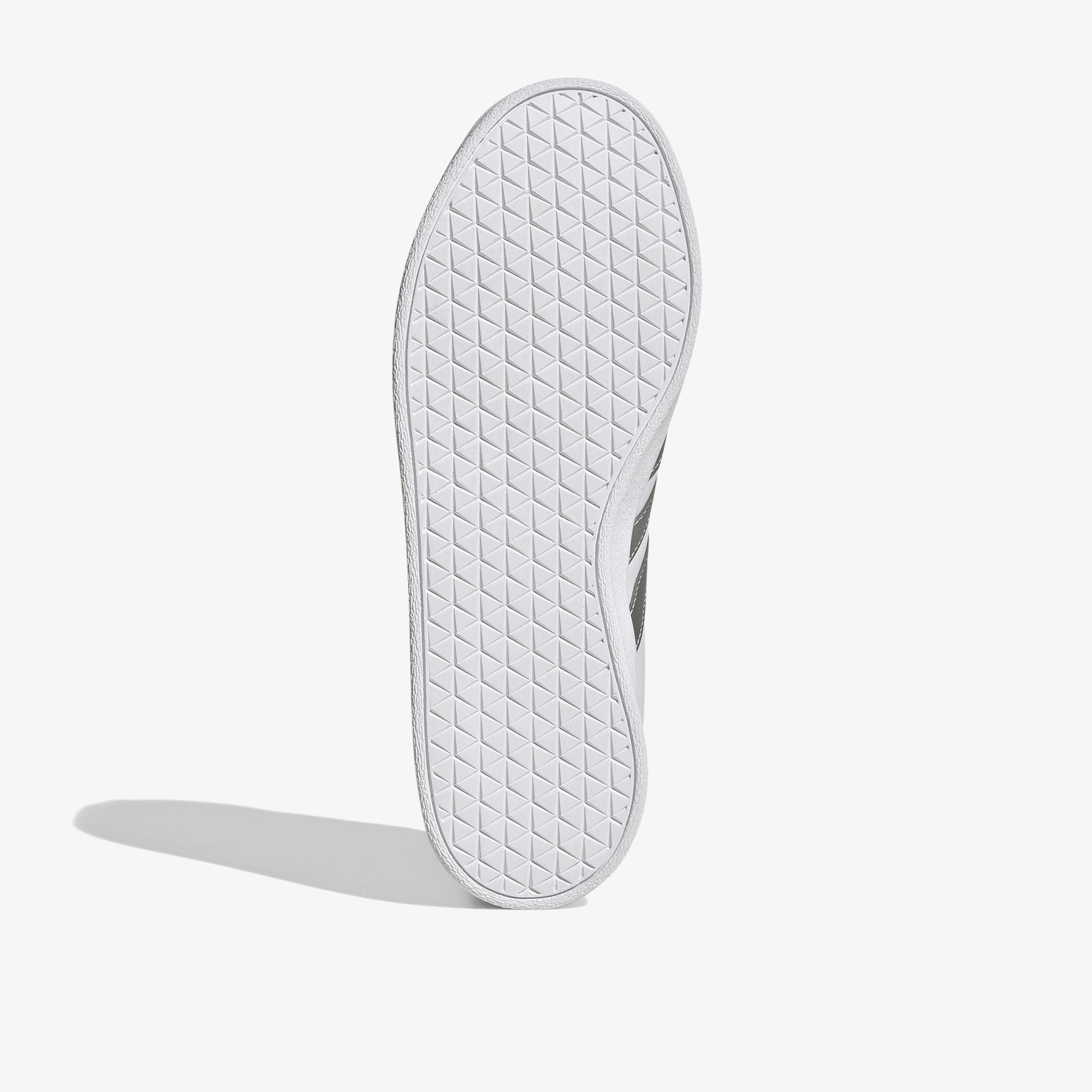 حذاء تنس برباط إغلاق للنساء من أديداس - VL COURT BASE-sports-women-shoes-image-4