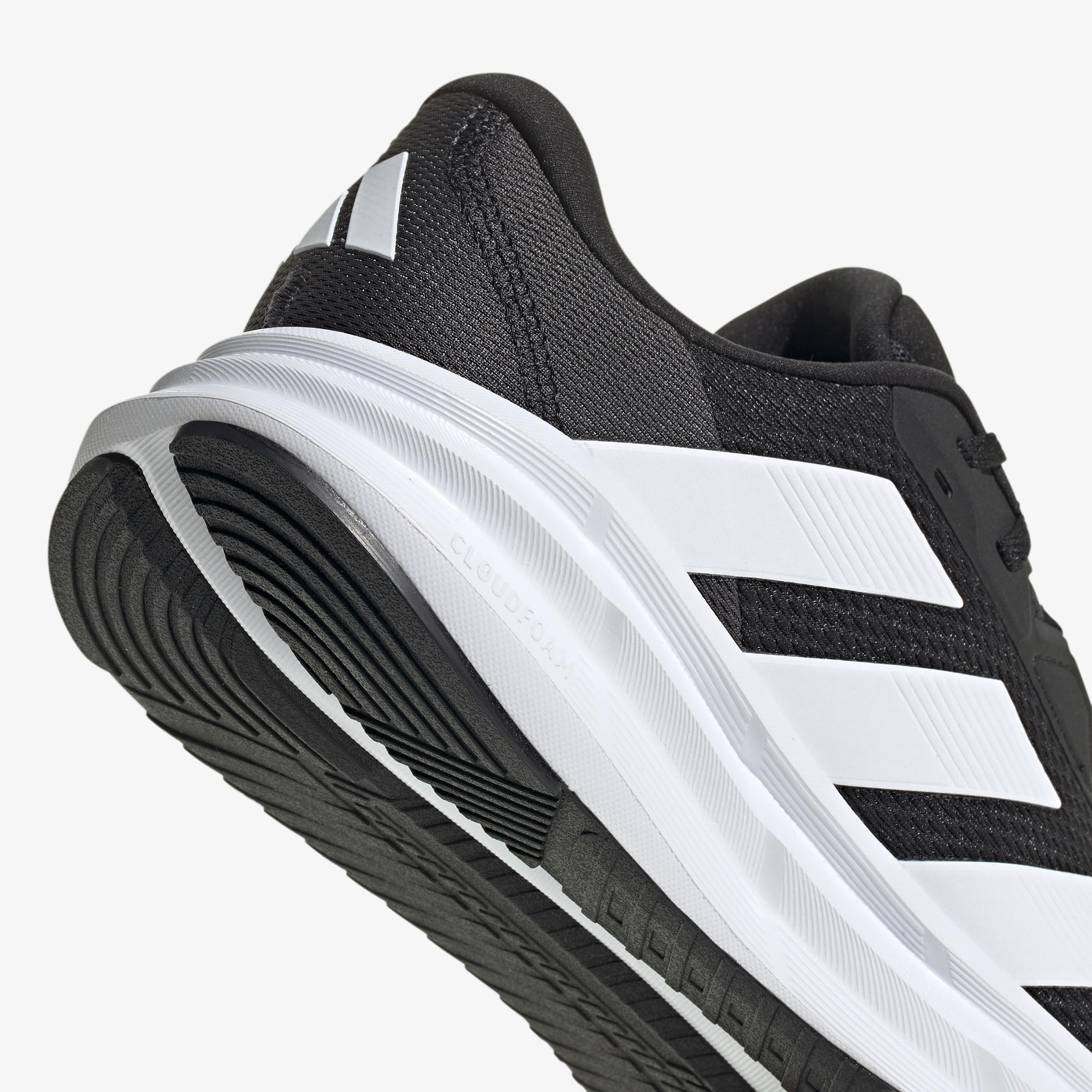 حذاء جري جالاكسي 7 إم برباط للرجال من أديداس - ID8760-sports-men-shoes-image-9