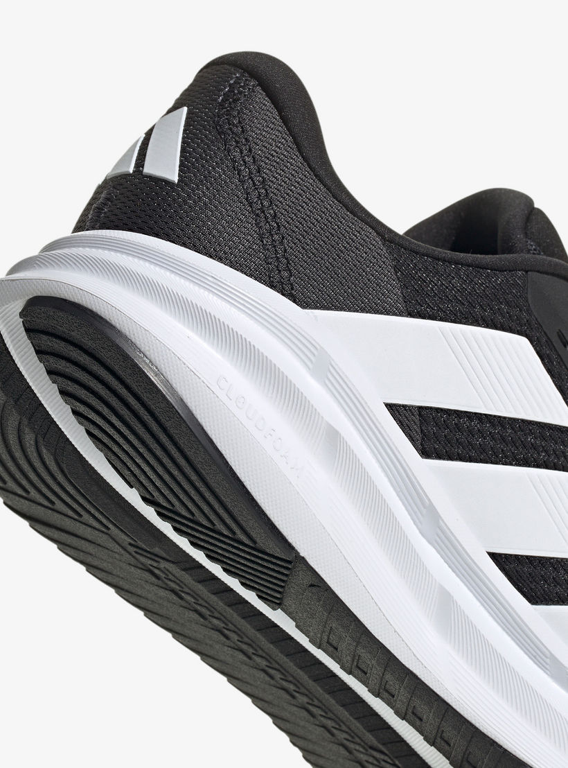 حذاء جري جالاكسي 7 إم برباط للرجال من أديداس - ID8760-sports-men-shoes-image-9