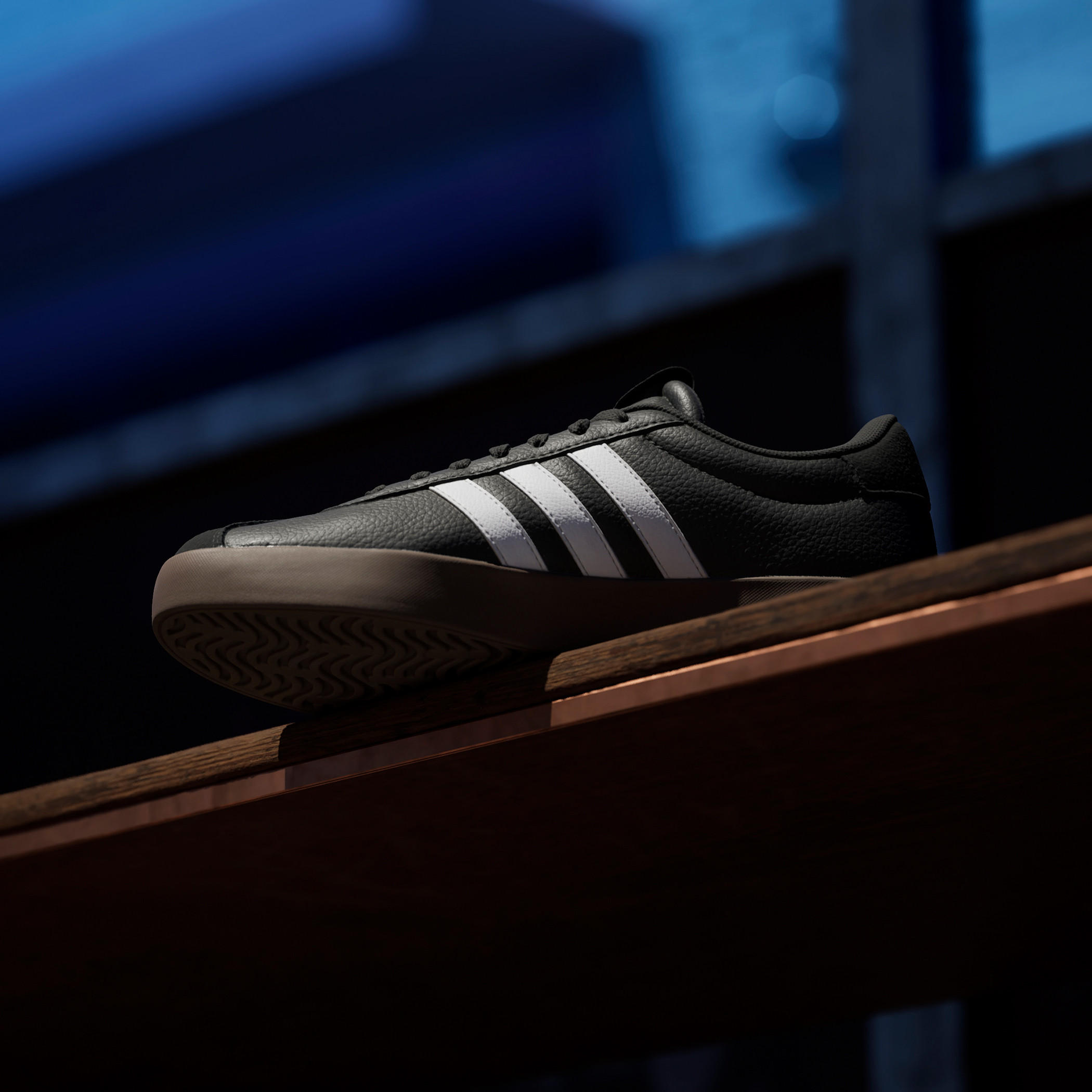 حذاء سنيكرز سادة برباط إغلاق للنساء من أديداس - VL COURT 3.0-sports-women-shoes-image-13