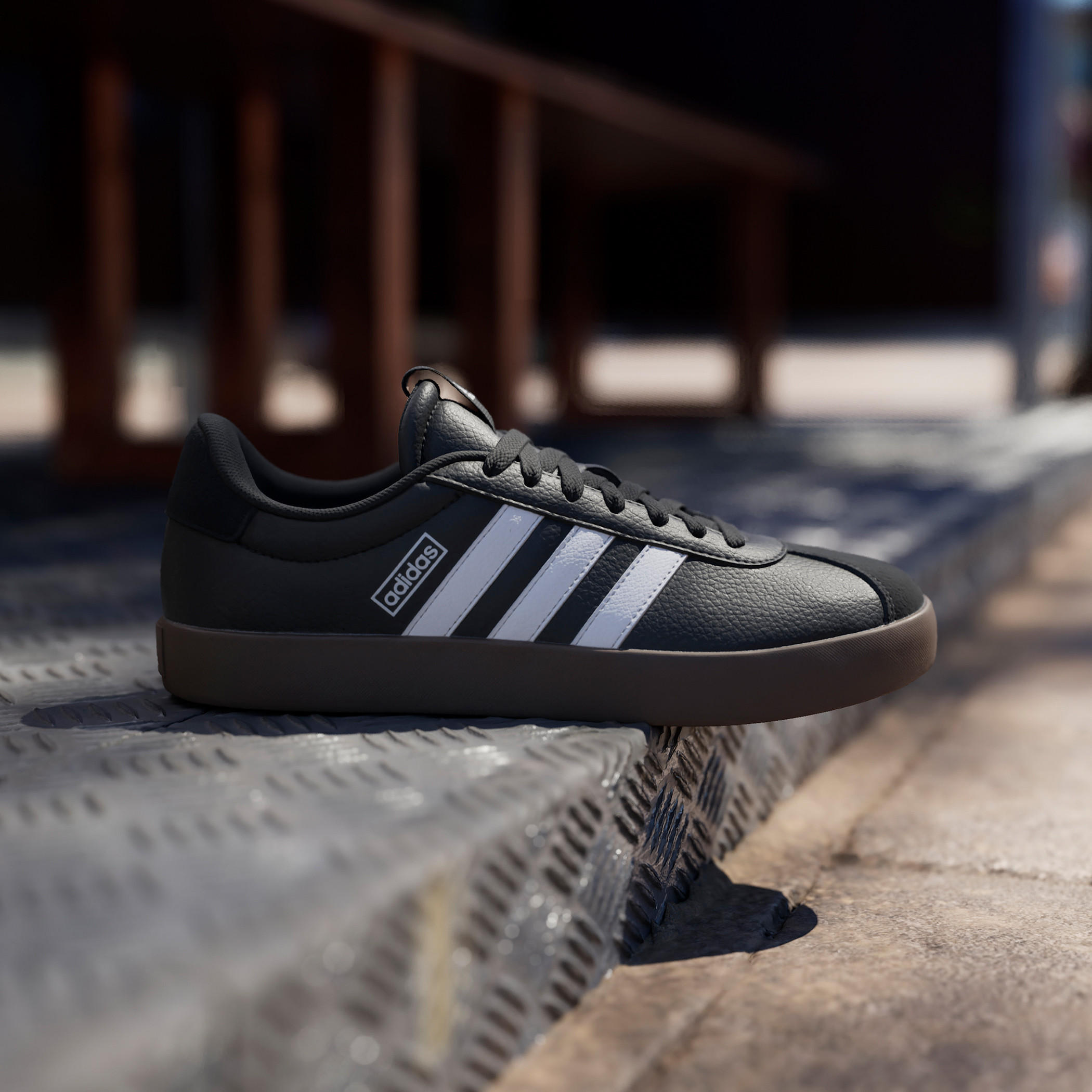 حذاء سنيكرز سادة برباط إغلاق للنساء من أديداس - VL COURT 3.0-sports-women-shoes-image-9