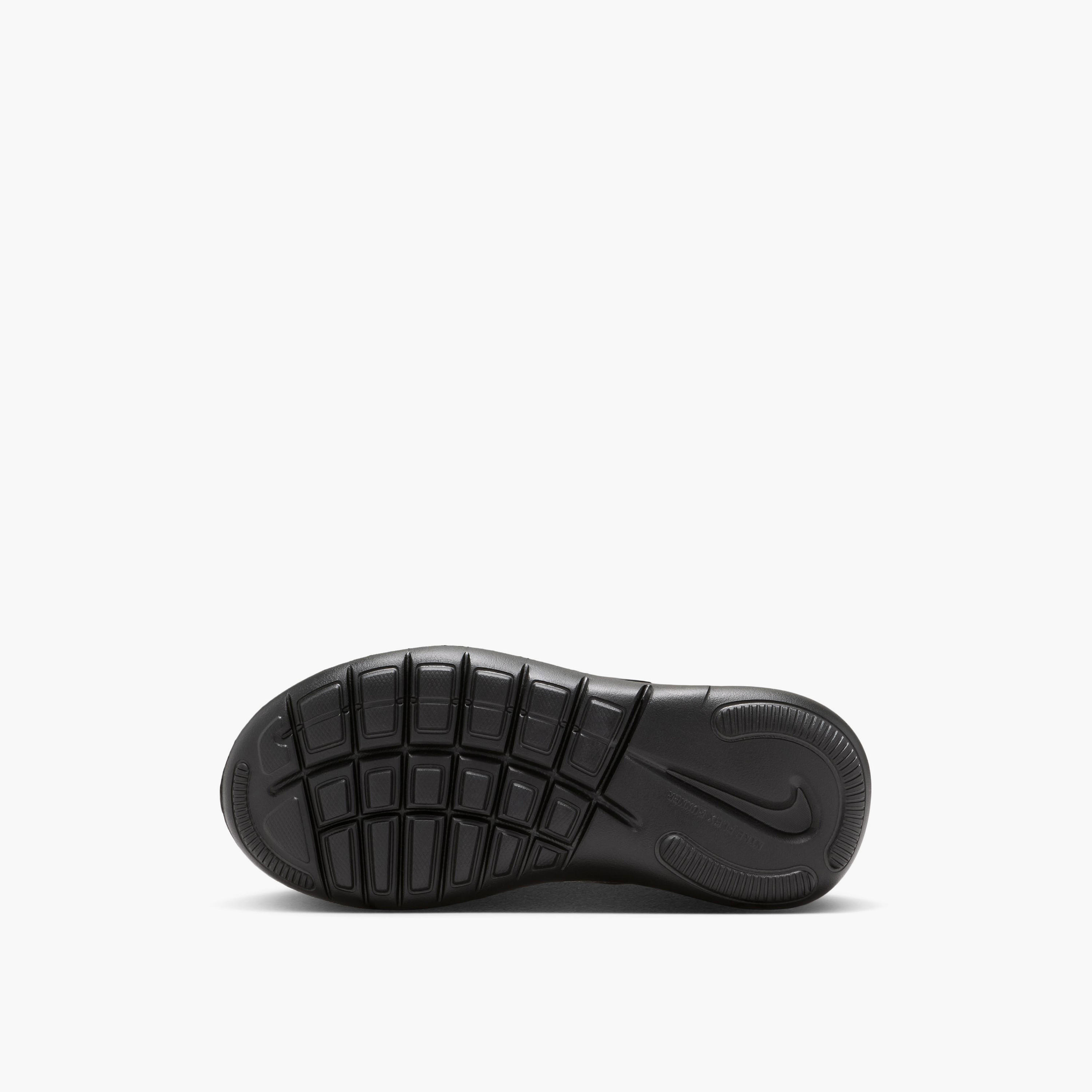 حذاء مدرسي سهل الارتداء "فليكس رونر 4 بي إس" للأولاد من نايك - IF2894-001-boys-shoes-schoolshoes-image-9