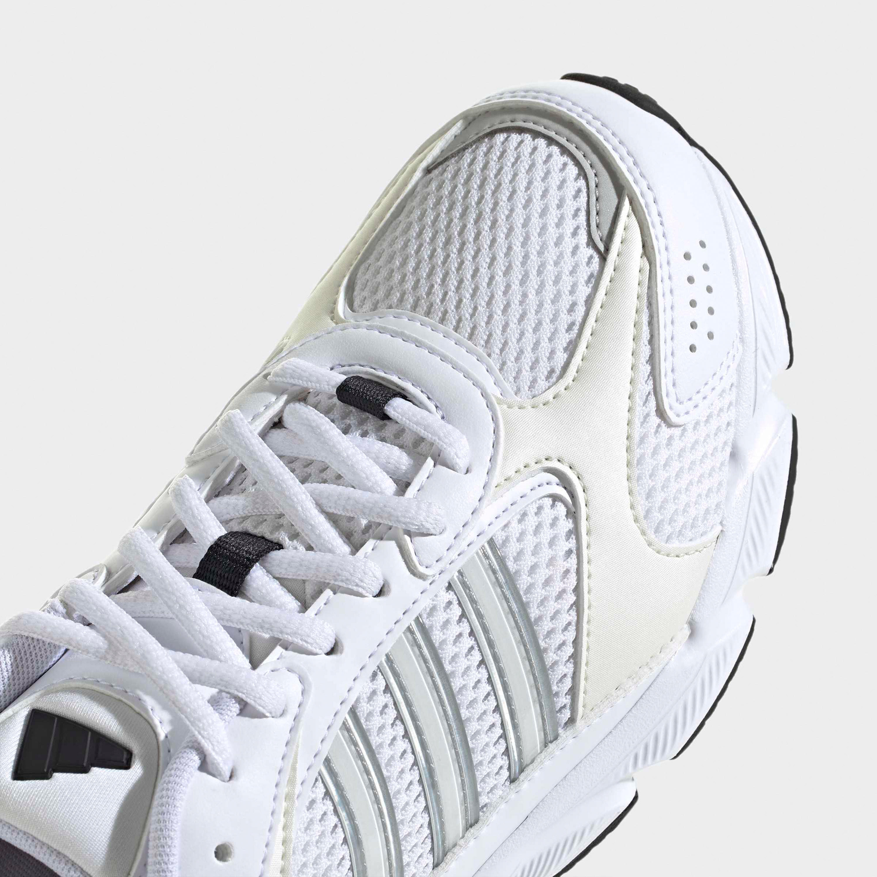حذاء سنيكرز طول الكاحل برباط كريزي تشاوس 2000 للنساء من أديداس-women-shoes-sneakers-image-6
