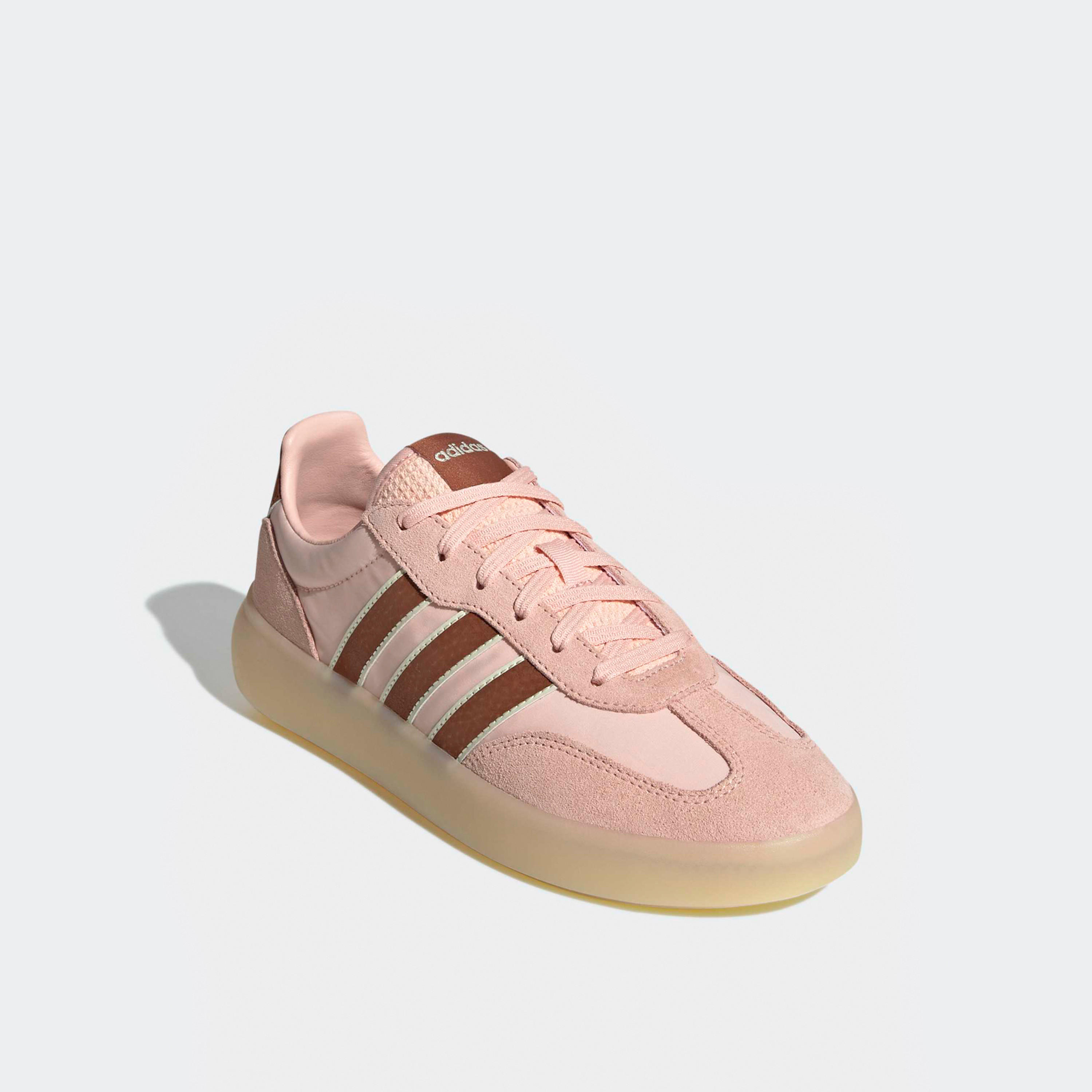 حذاء سنيكرز بطول الكاحل ورباط إغلاق باريدا ديكود للنساء من أديداس-sports-women-shoes-image-1