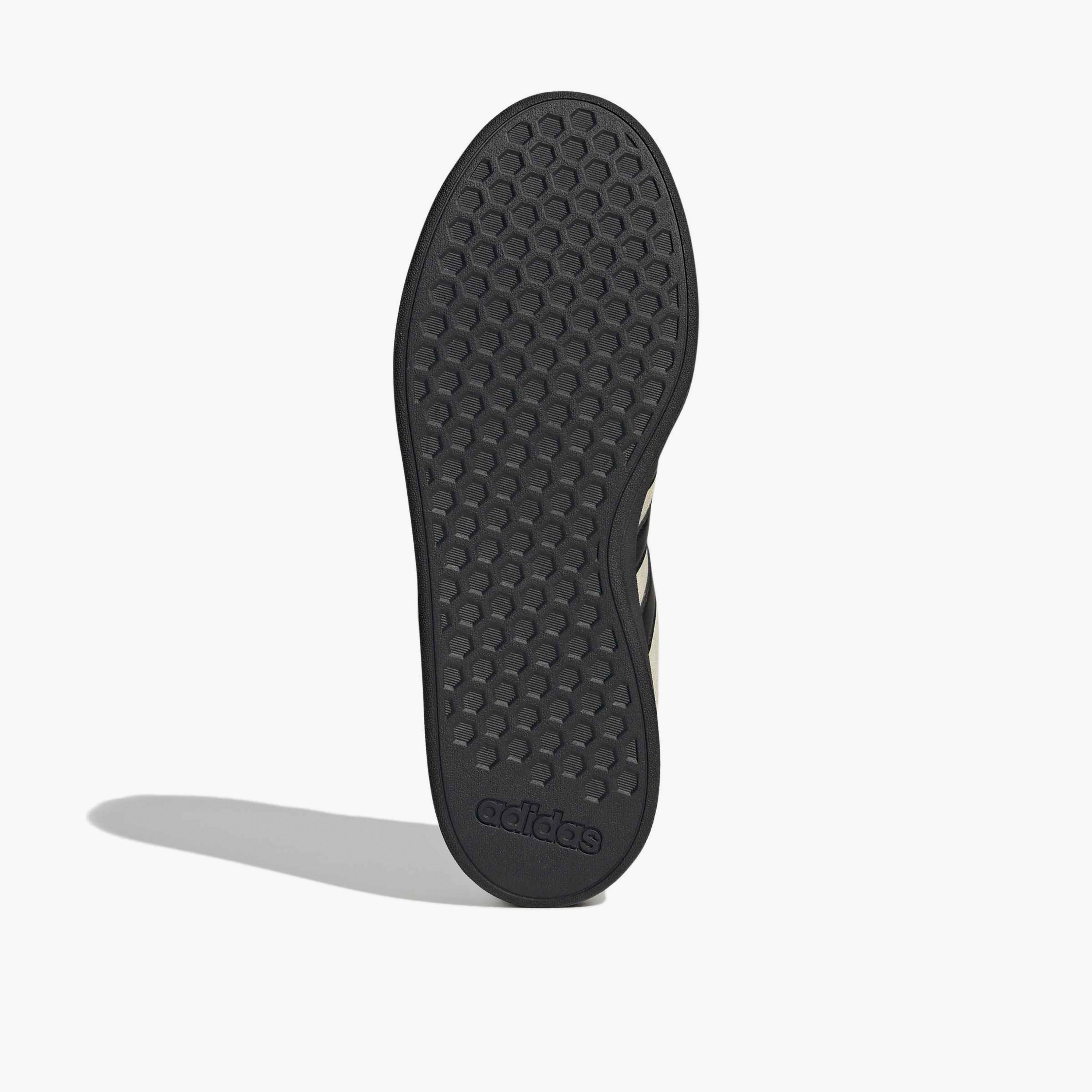 حذاء سنيكرز برباط إغلاق وطول الكاحل جراند كورت باس 00أس للرجال من أديداس-sports-men-shoes-image-6