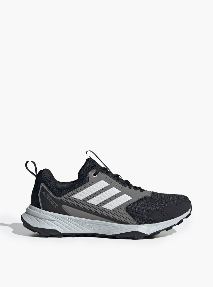 حذاء رياضي برباط إغلاق تيريكس تريسفايندر للنساء من أديداس-women-shoes-sports-image-2