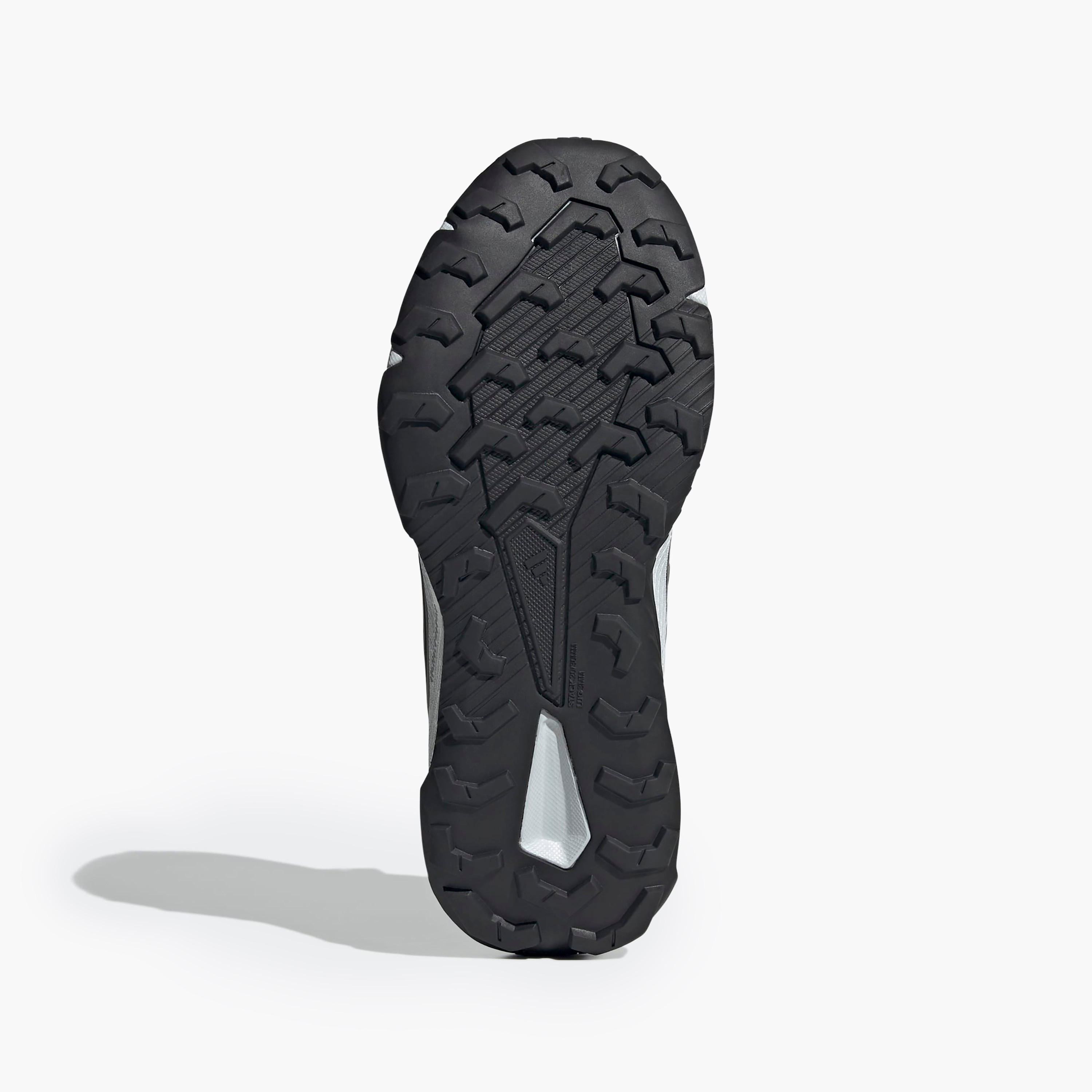 حذاء رياضي برباط إغلاق تيريكس تريسفايندر للنساء من أديداس-women-shoes-sports-image-5