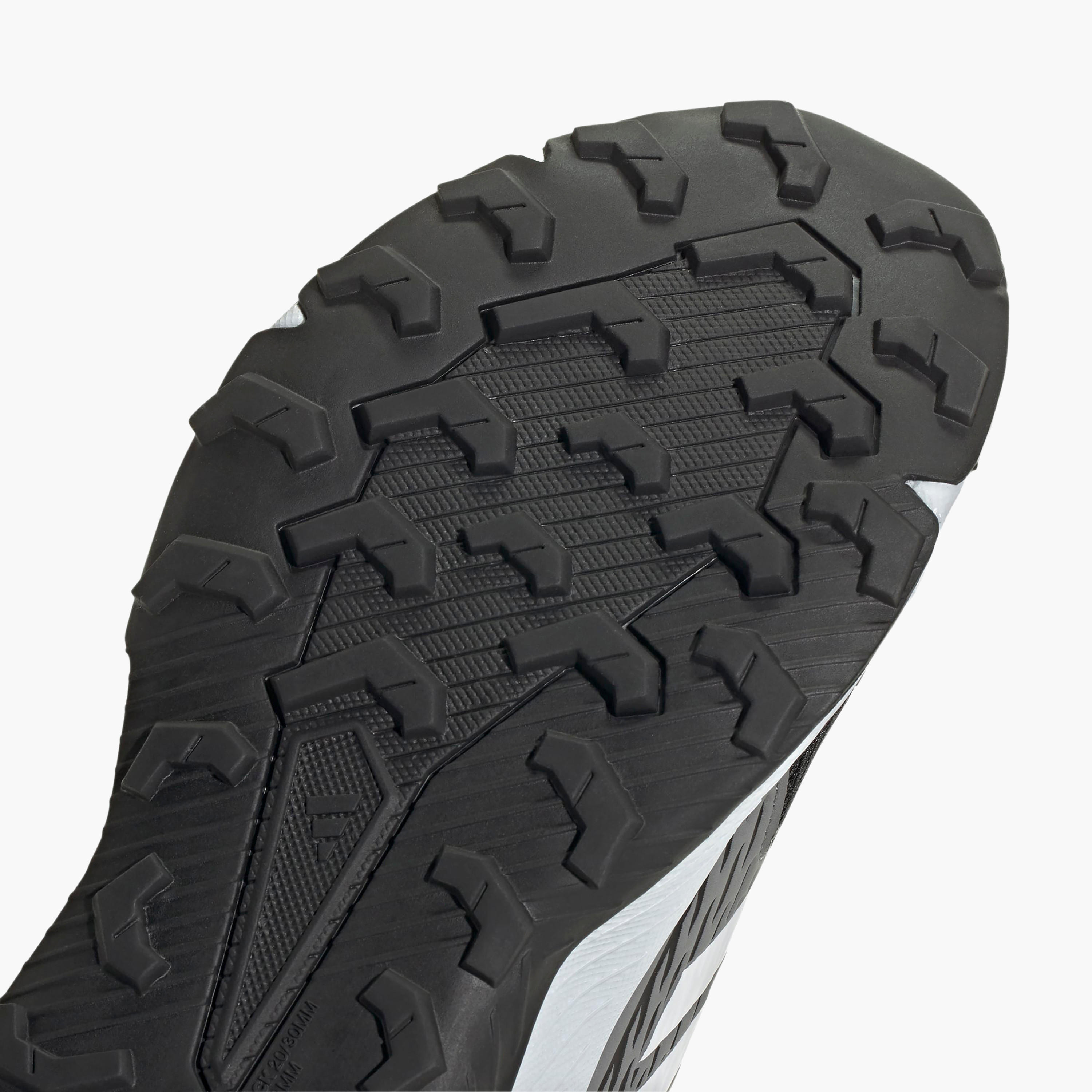 حذاء رياضي برباط إغلاق تيريكس تريسفايندر للنساء من أديداس-women-shoes-sports-image-8