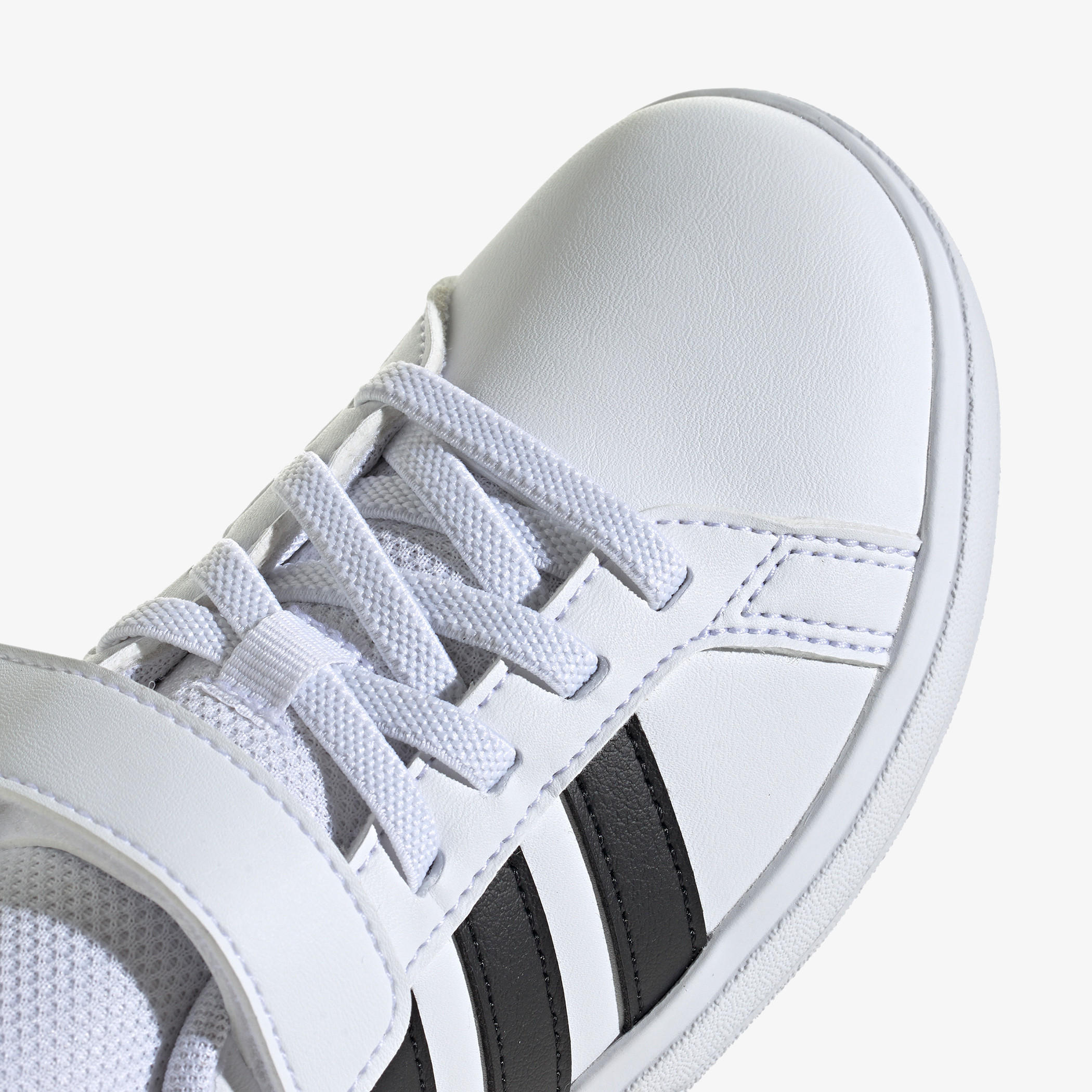 حذاء تنس متين بشريط إغلاق جراند كورت 2.0 إي أي سي للأطفال من أديداس-sports-boys-shoes-image-8