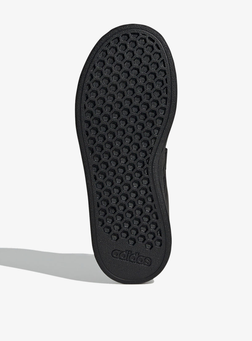 حذاء مدرسي بارز الملمس بشريط إغلاق لاصق للأطفال من أديداس - Grand Court 2.0 EL C-boys-shoes-schoolshoes-image-4