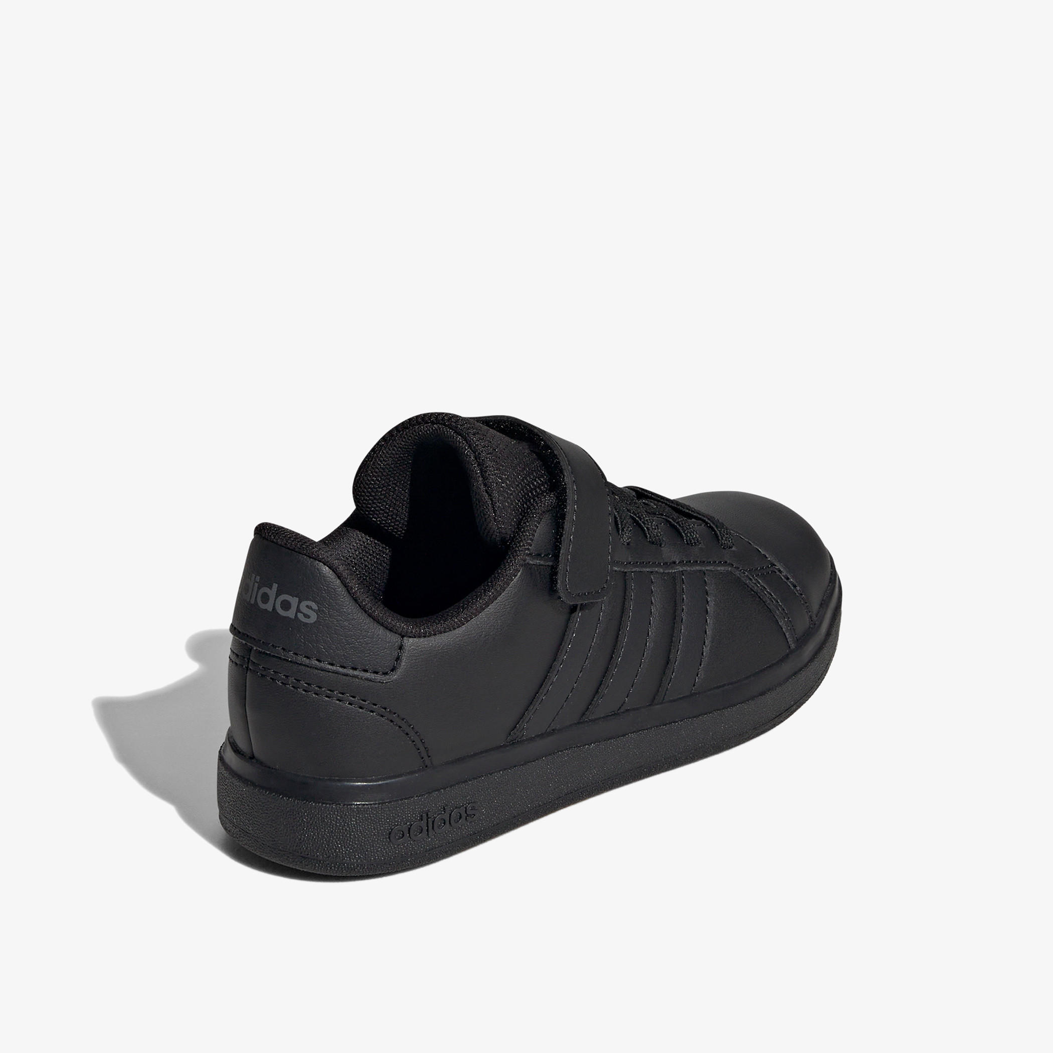 حذاء مدرسي بارز الملمس بشريط إغلاق لاصق للأطفال من أديداس - Grand Court 2.0 EL C-boys-shoes-schoolshoes-image-6