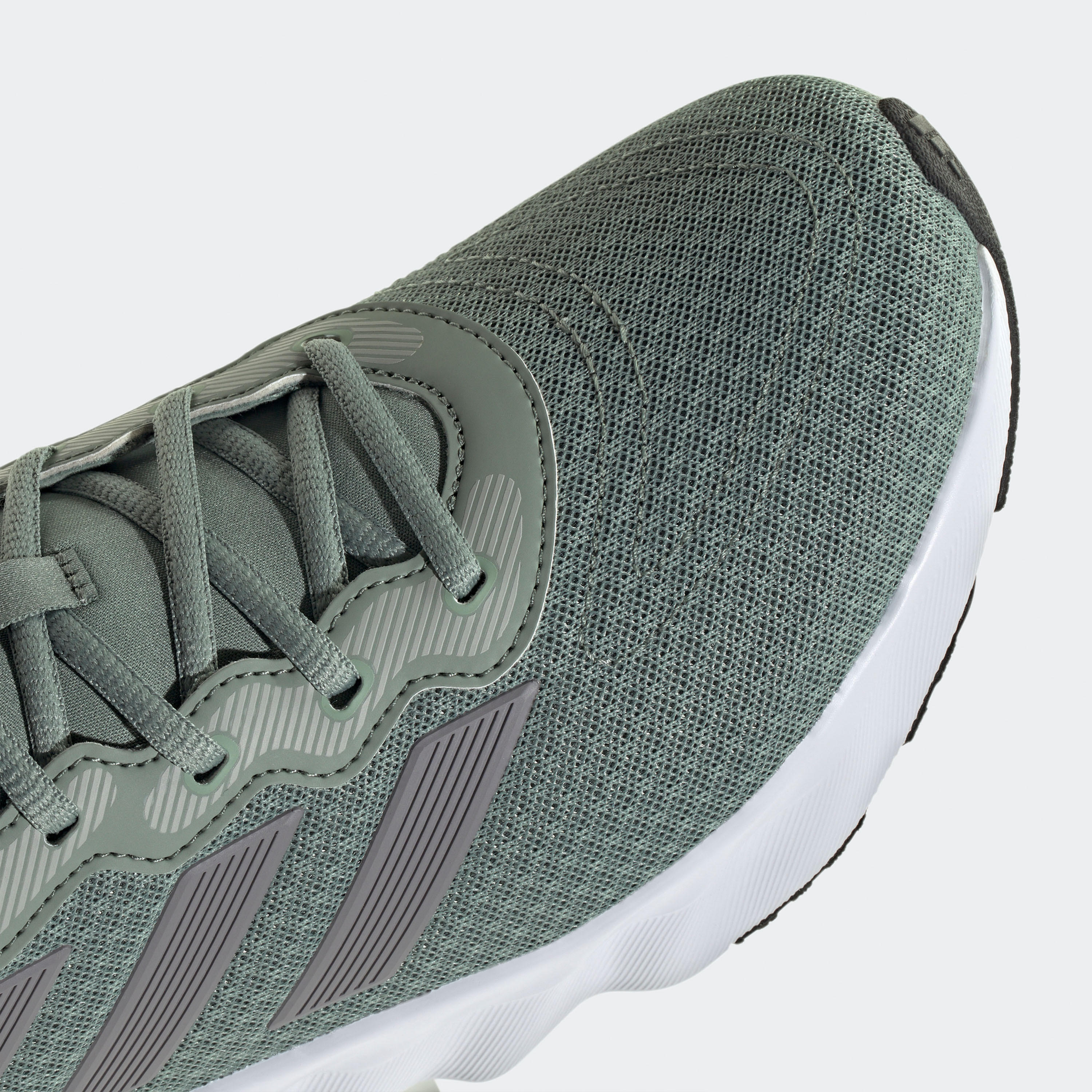 حذاء جري برباط إغلاق سويتش موف يو للرجال من أديداس-sports-men-shoes-image-8