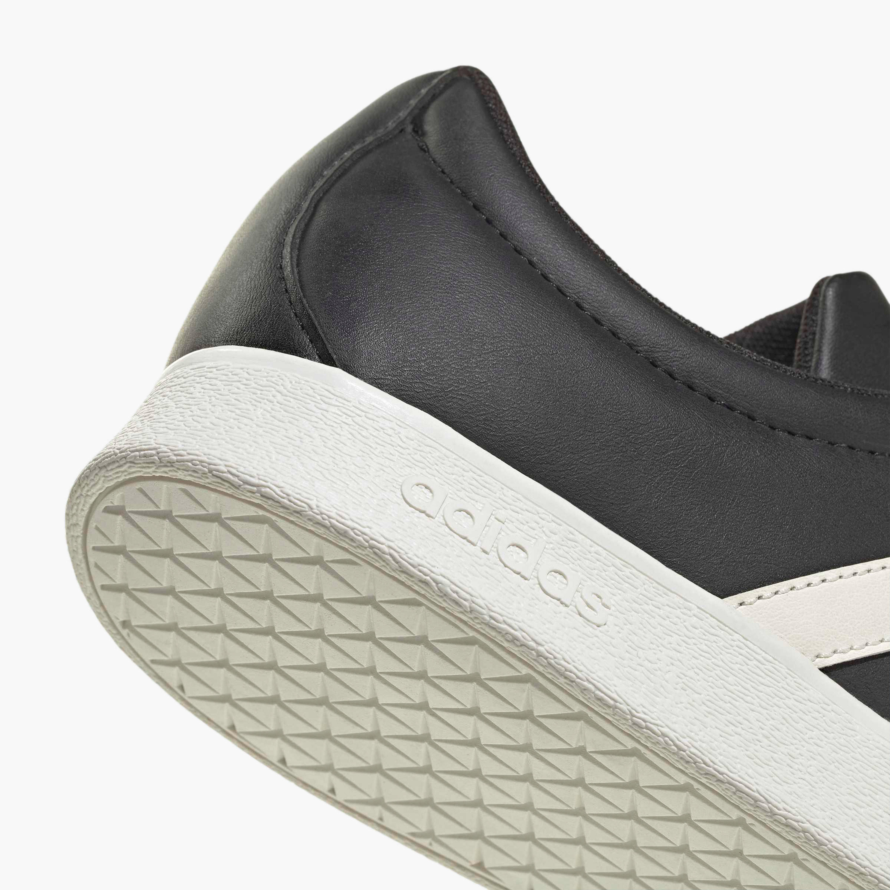 حذاء سنيكرز برباط في إل كورت بيز للرجال من أديداس-sports-men-shoes-image-7