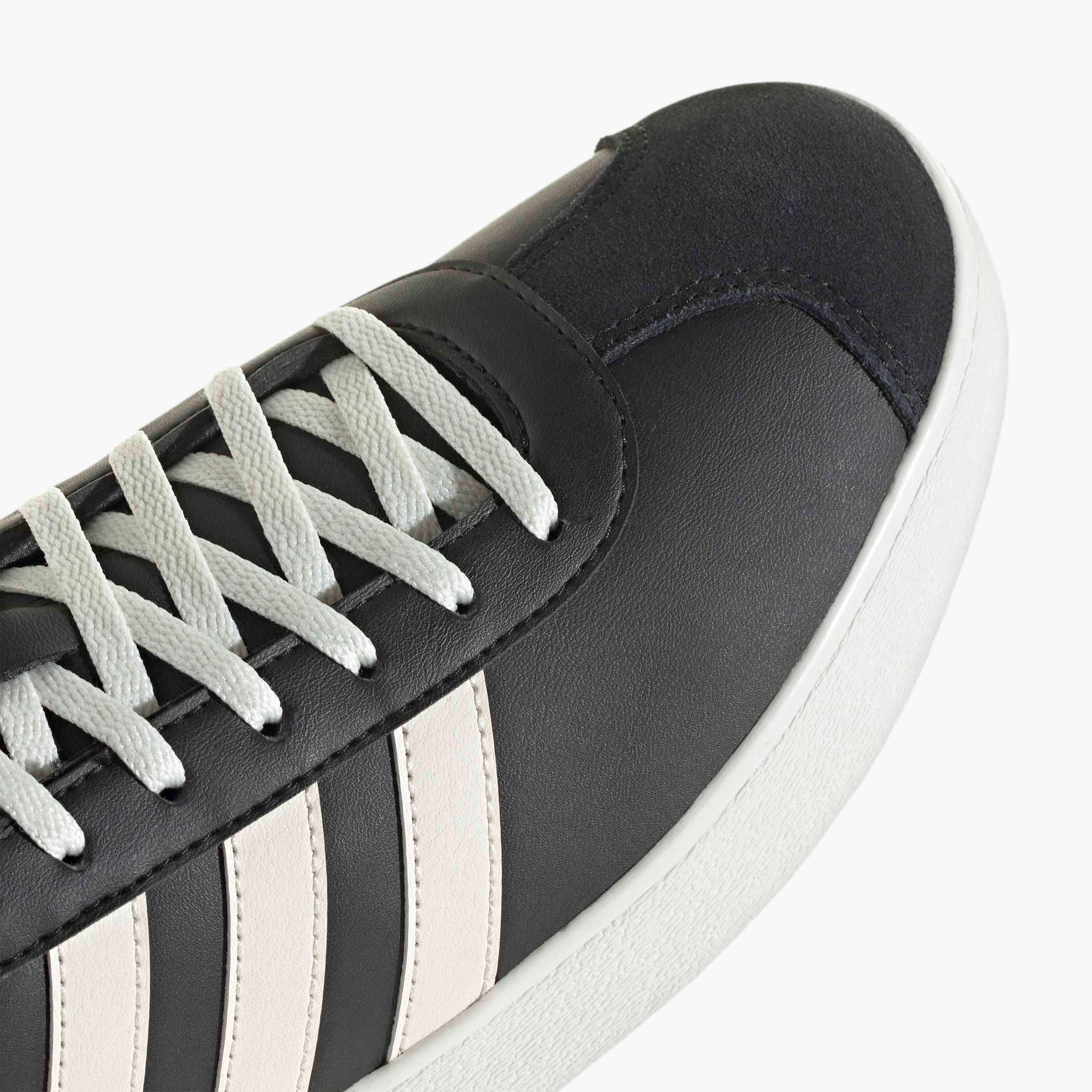 حذاء سنيكرز برباط في إل كورت بيز للرجال من أديداس-sports-men-shoes-image-8