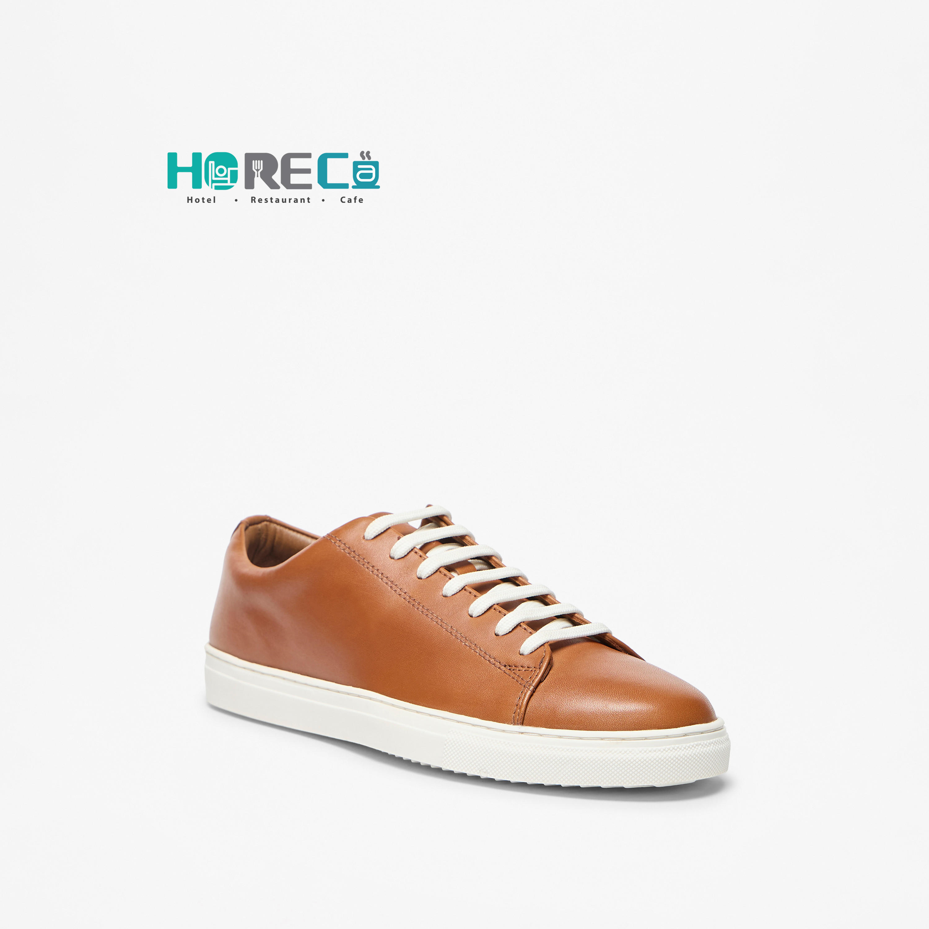 حذاء بروفيشنال سادة برباط إغلاق للنساء من لي كوبر-women-shoes-sneakers-image-1