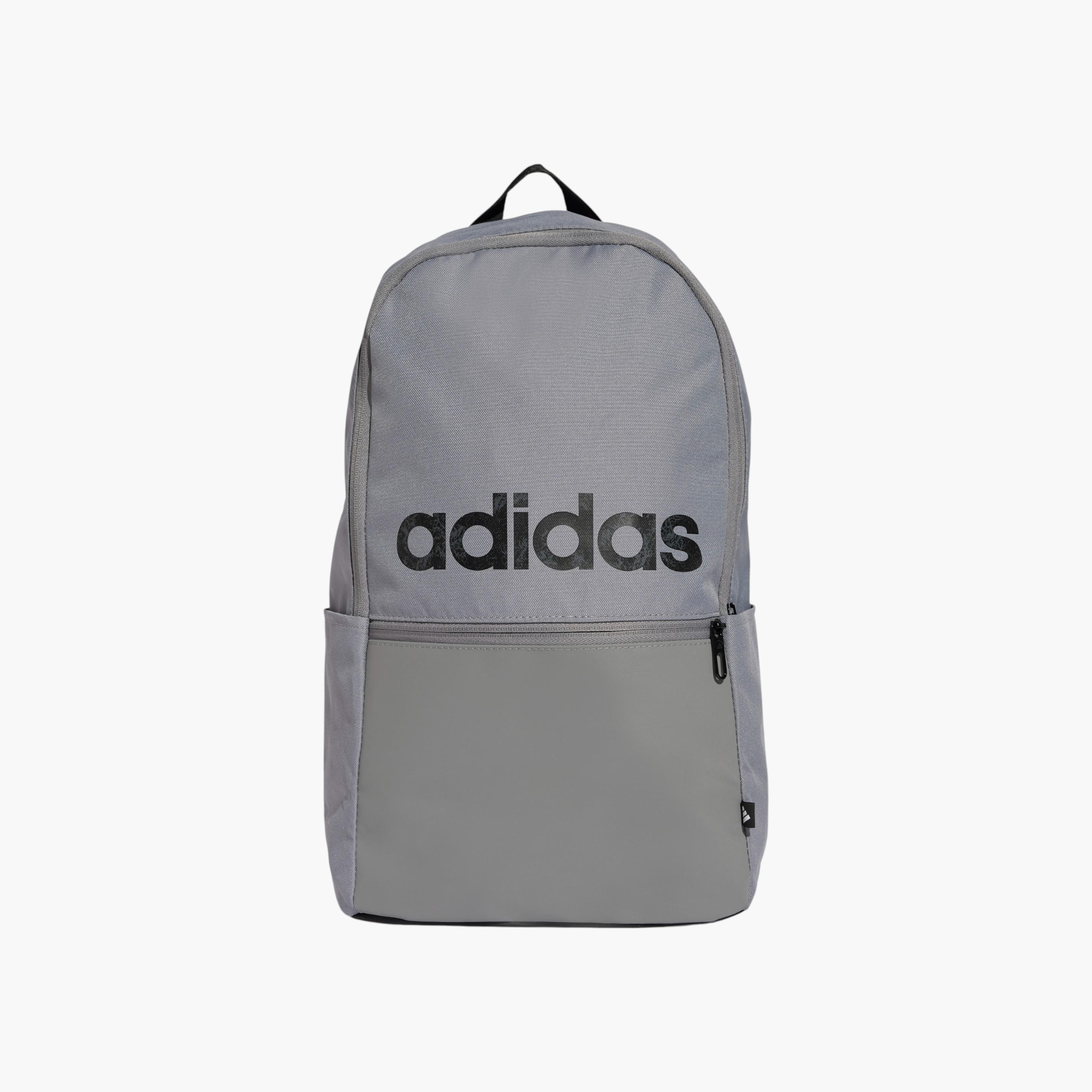 شنطة ظهر للمدرسة بحمالات قابلة للتعديل وسحاب إغلاق وطبعات شعار من أديداس-boys-accessories-bagsandbackpacks-image-1