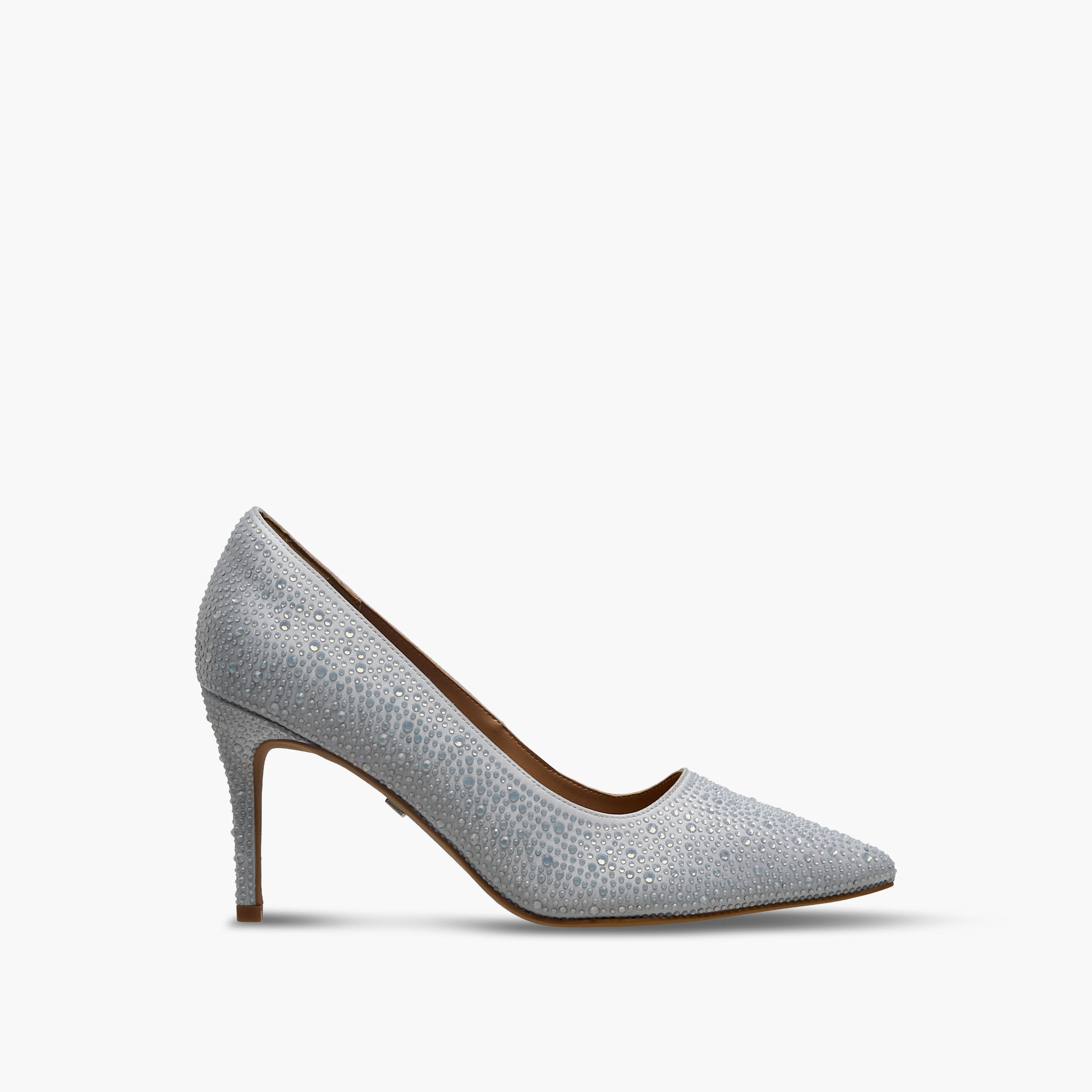حذاء كلاسيكي بكعب رفيع وتزيينات للنساء من سيليست-women-shoes-heels-image-3