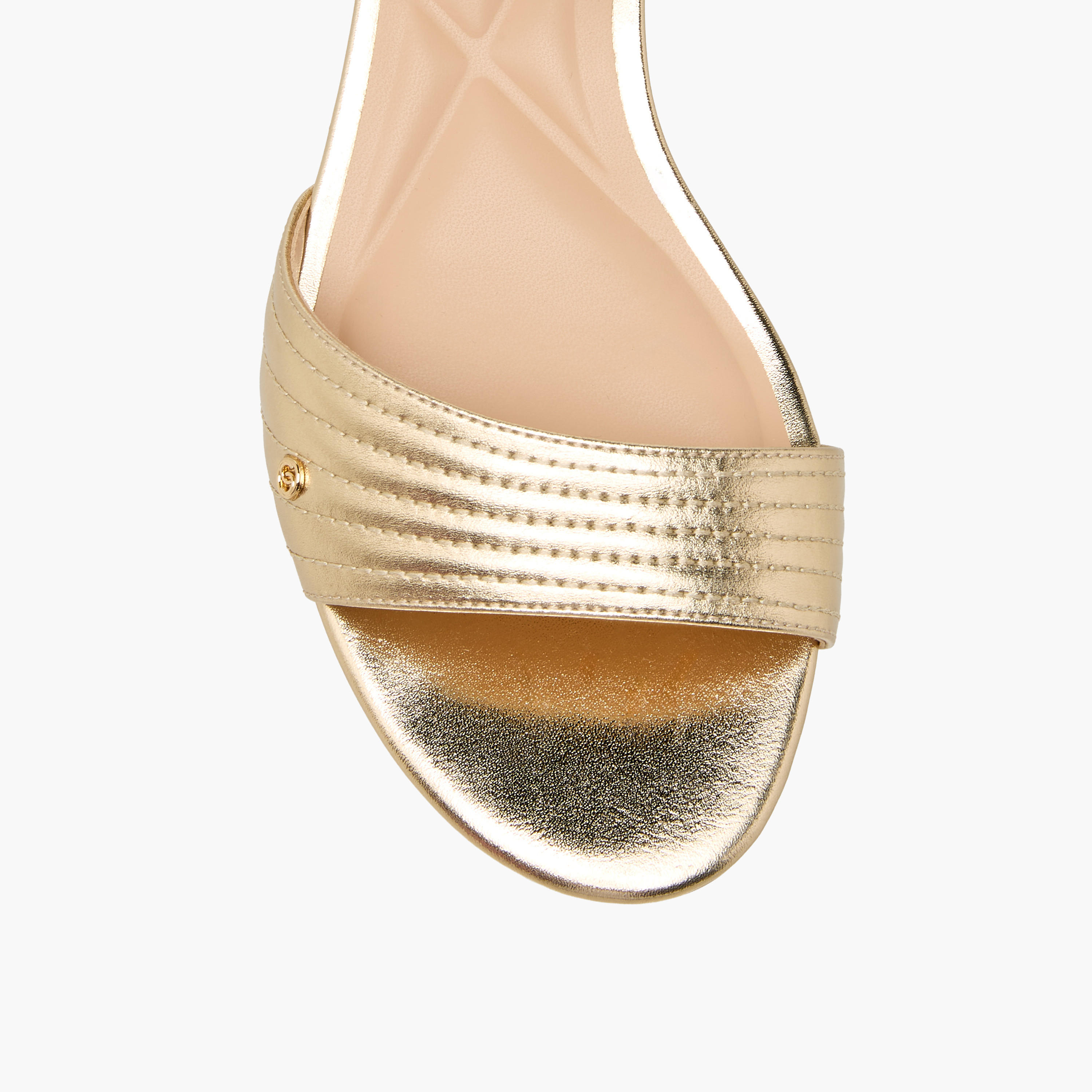 صندل مبطن كعب سميك للنساء من سيليست-women-shoes-sandals-heeled-image-4