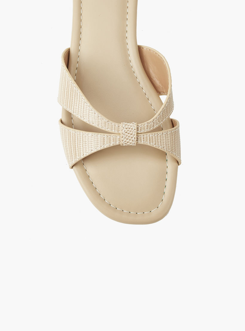 صندل سهل الارتداء بأحزمة للنساء من سيليست-women-shoes-flats-sandals-image-4