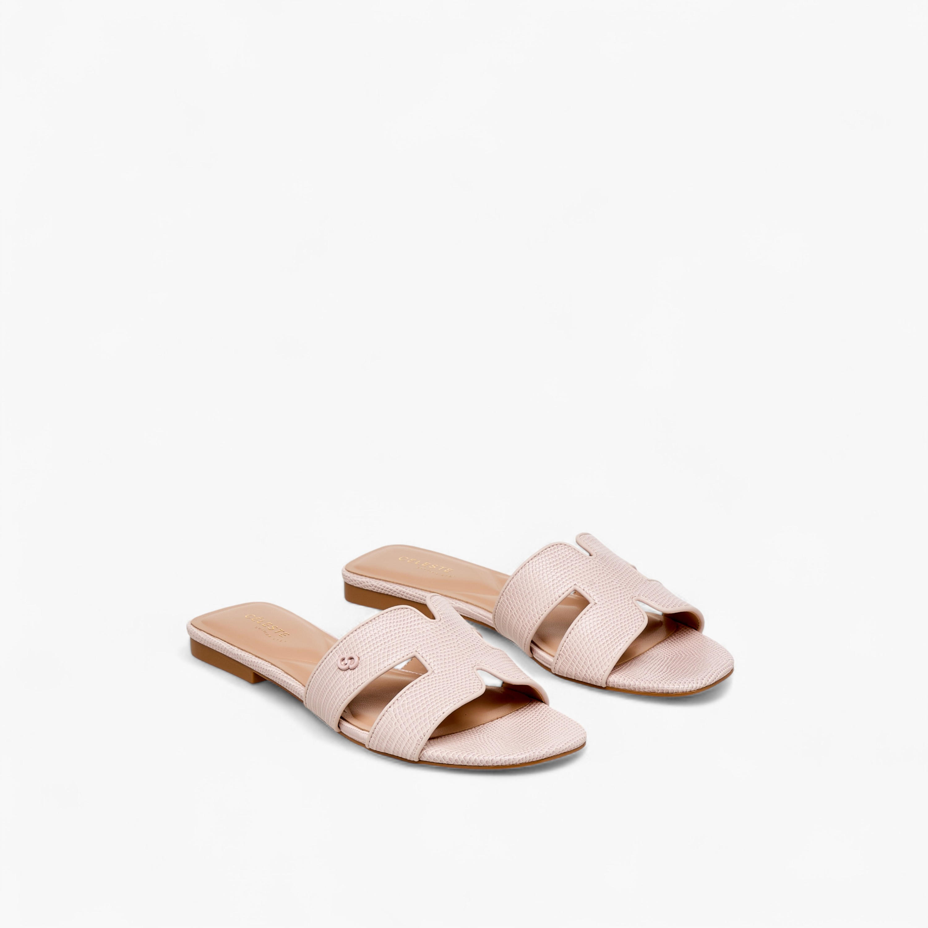 صندل سهل الارتداء بتصميم حيوانات بارز الملمس للنساء من سيليست-women-shoes-flats-sandals-image-1