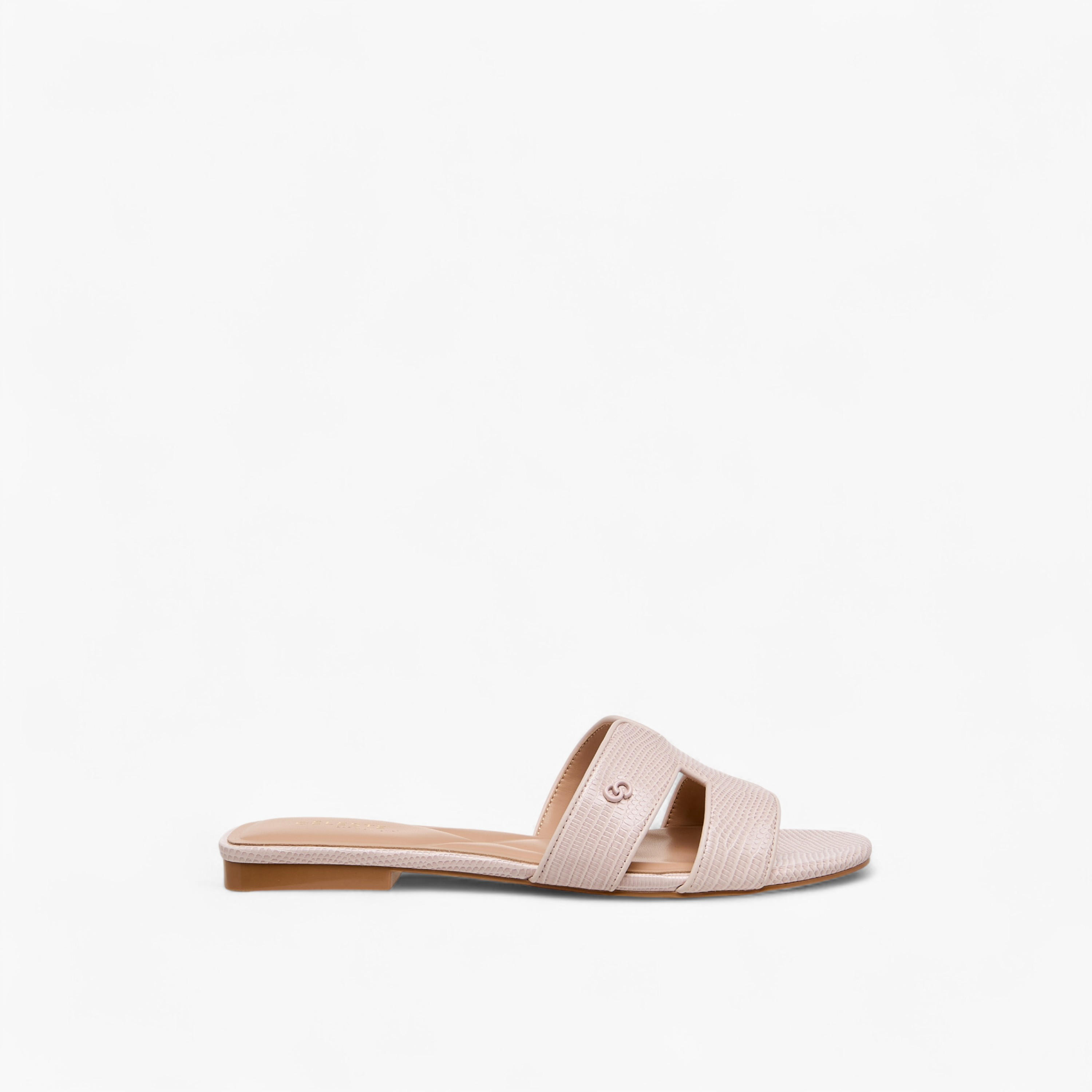 صندل سهل الارتداء بتصميم حيوانات بارز الملمس للنساء من سيليست-women-shoes-flats-sandals-image-3