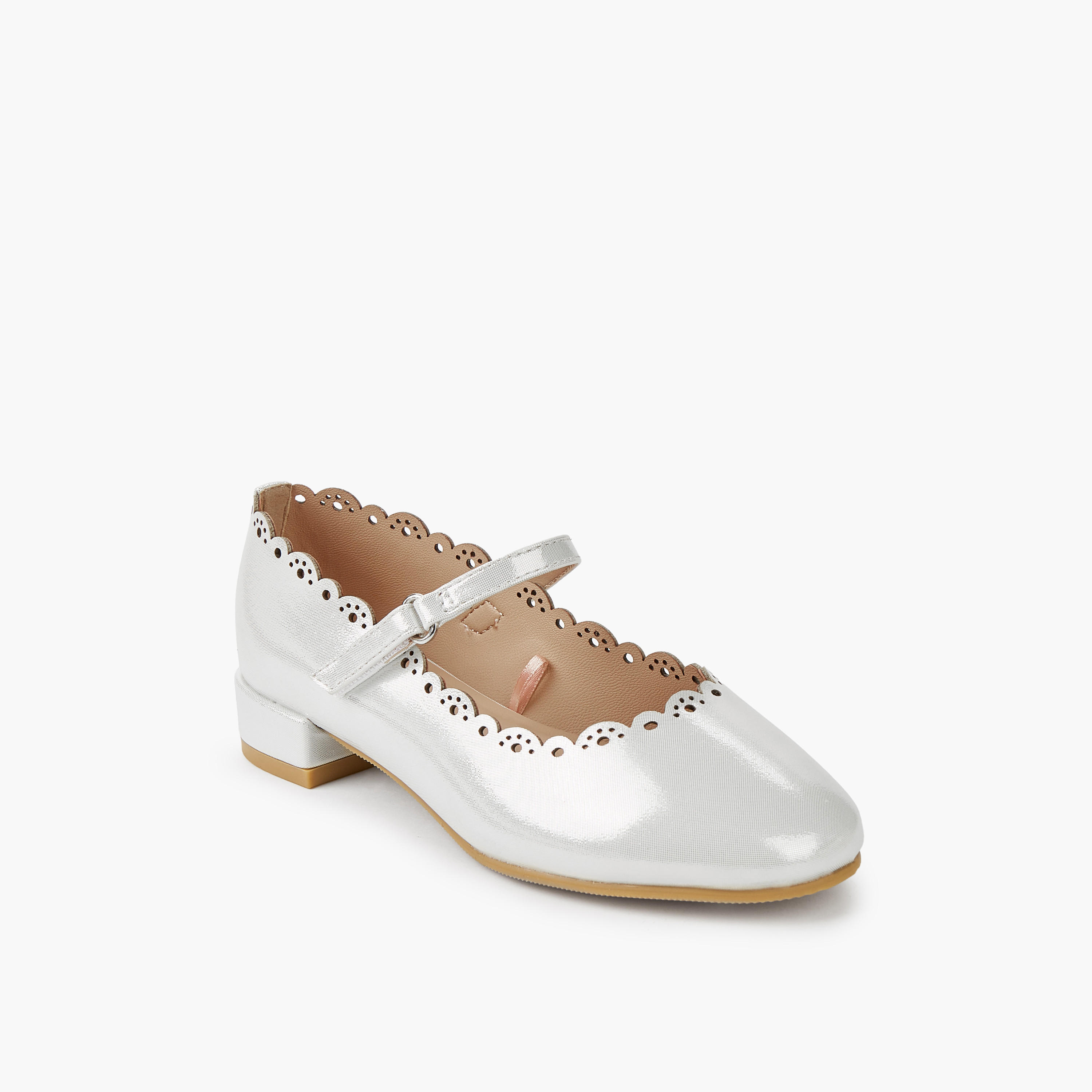 صندل بتصميم صدفي وكعب سميك للبنات من سيليست-girls-shoes-maryjanes-image-2
