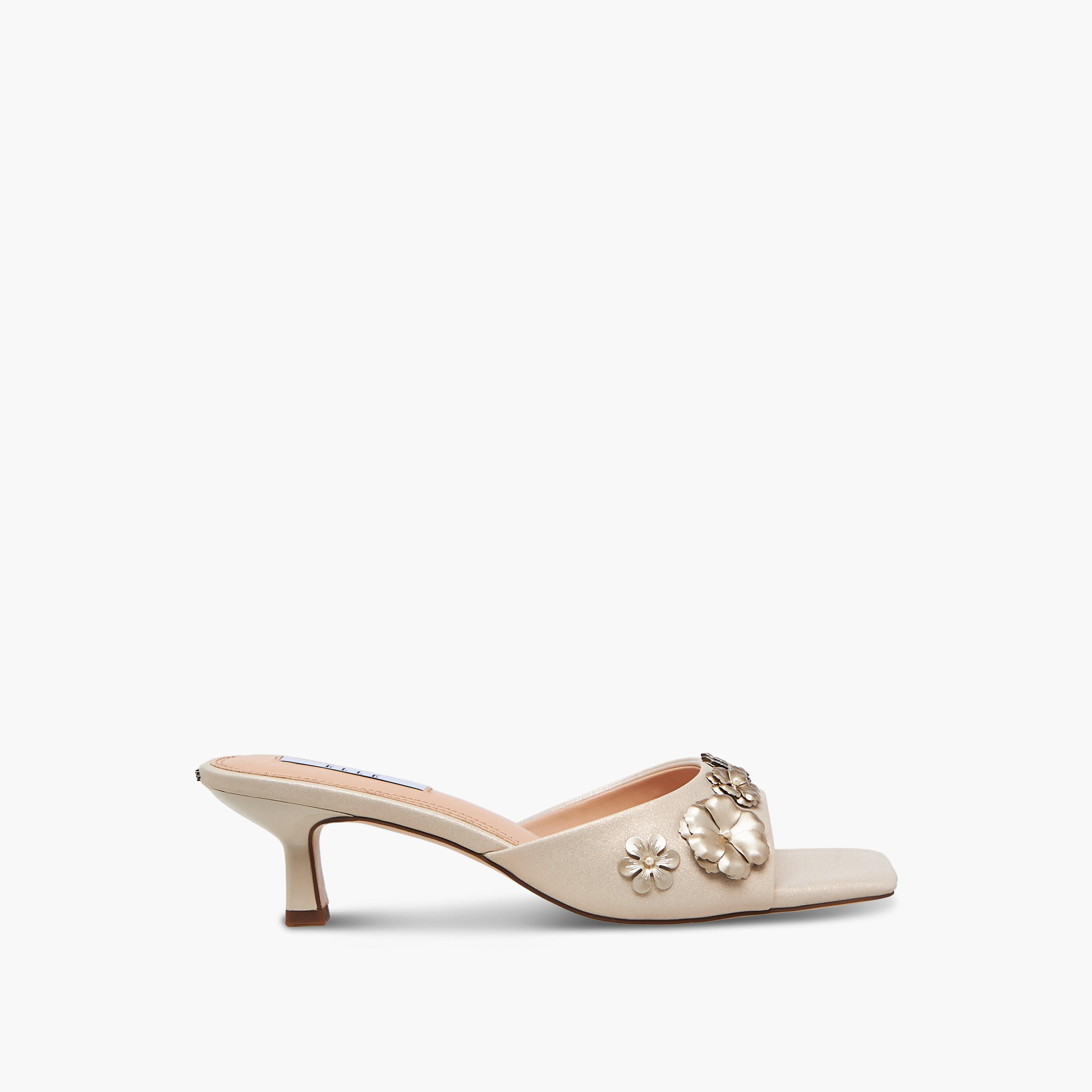 صندل بكعب صغير وبتزيينات زهرية للنساء من إيل-women-shoes-sandals-heeled-image-3