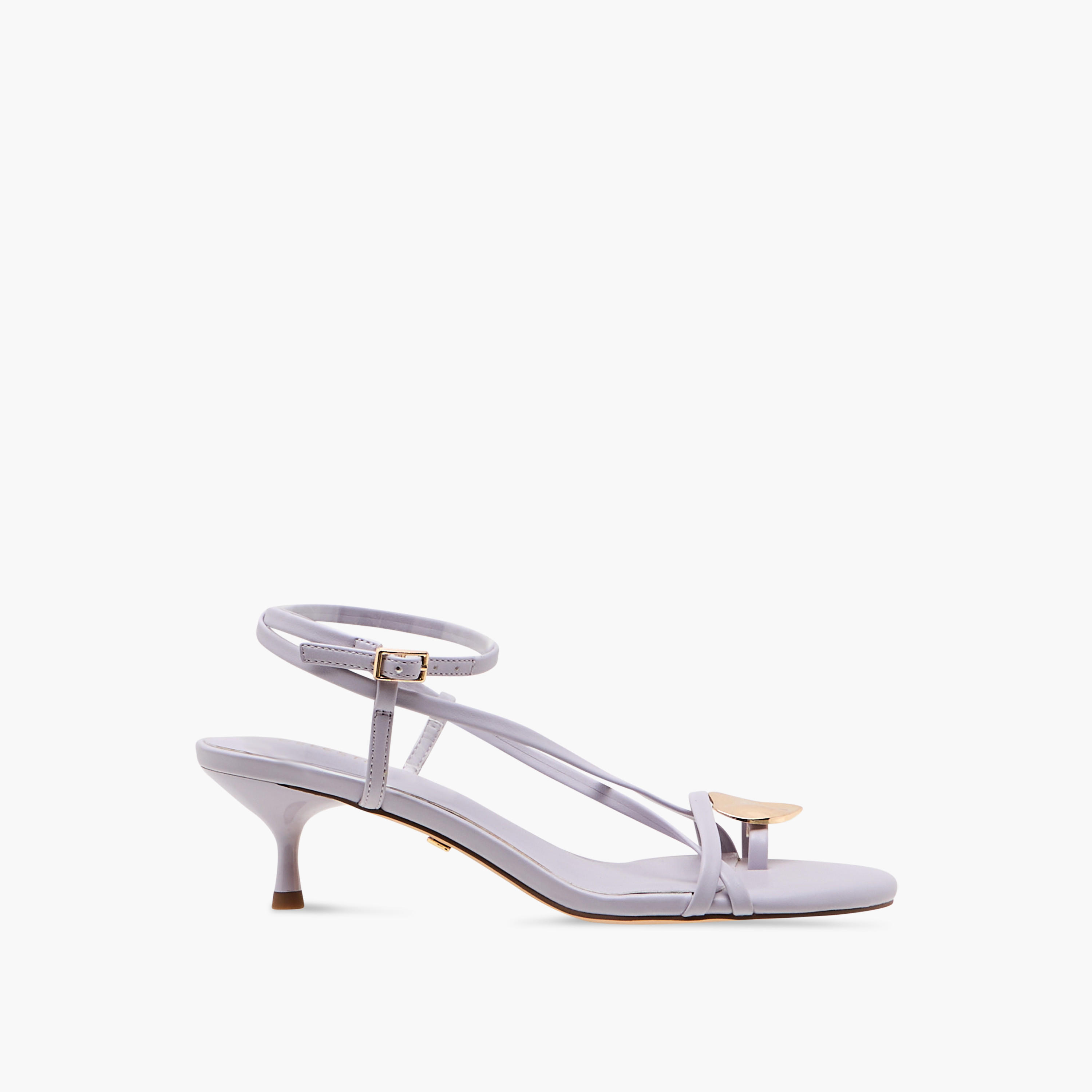 صندل سادة بكعب صغير وإبزيم إغلاق وحزام خلفي للنساء من سيليست-women-shoes-sandals-heeled-image-3