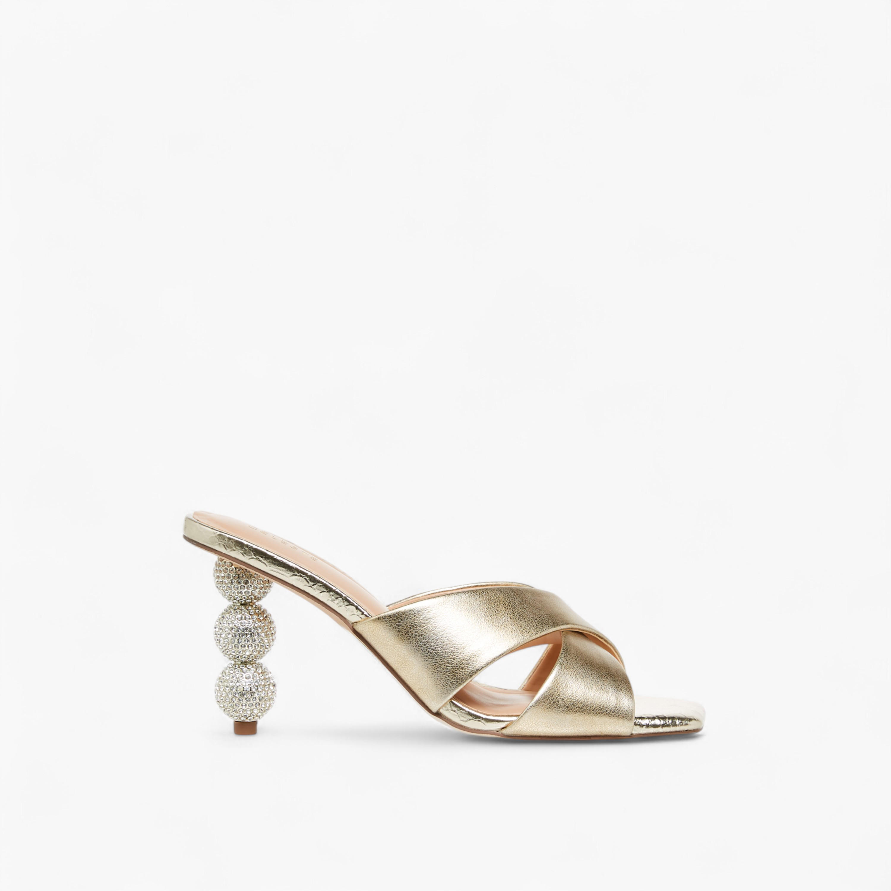 صندل سهل الارتداء بأحزمة متقاطعة وتزيينات وكعب ستيليتو للنساء من سيليست-women-shoes-sandals-heeled-image-3