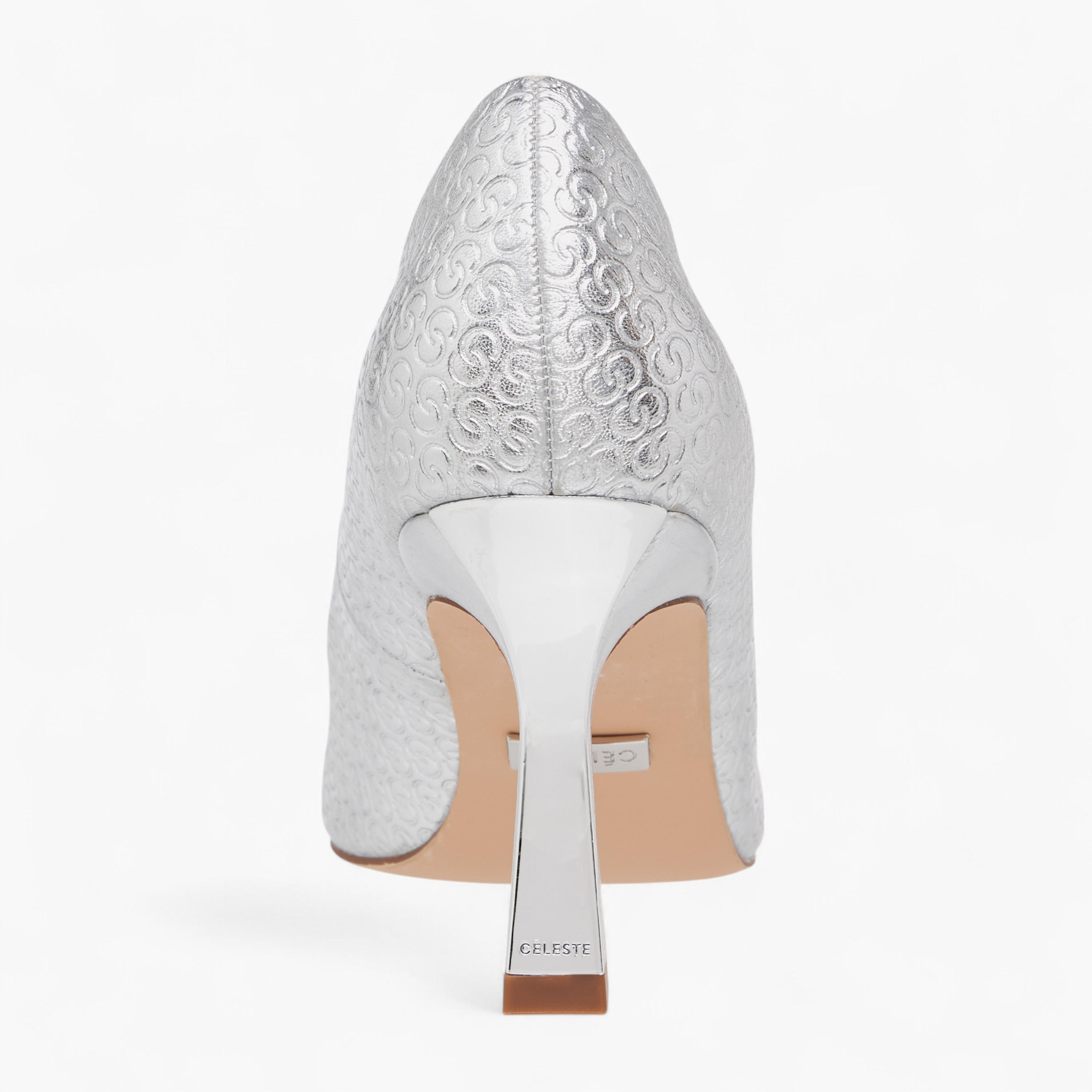 حذاء بومب بكعب رفيع بارز الملمس بملمس مونوجرام بارز للنساء من سيليست-women-shoes-heels-image-5