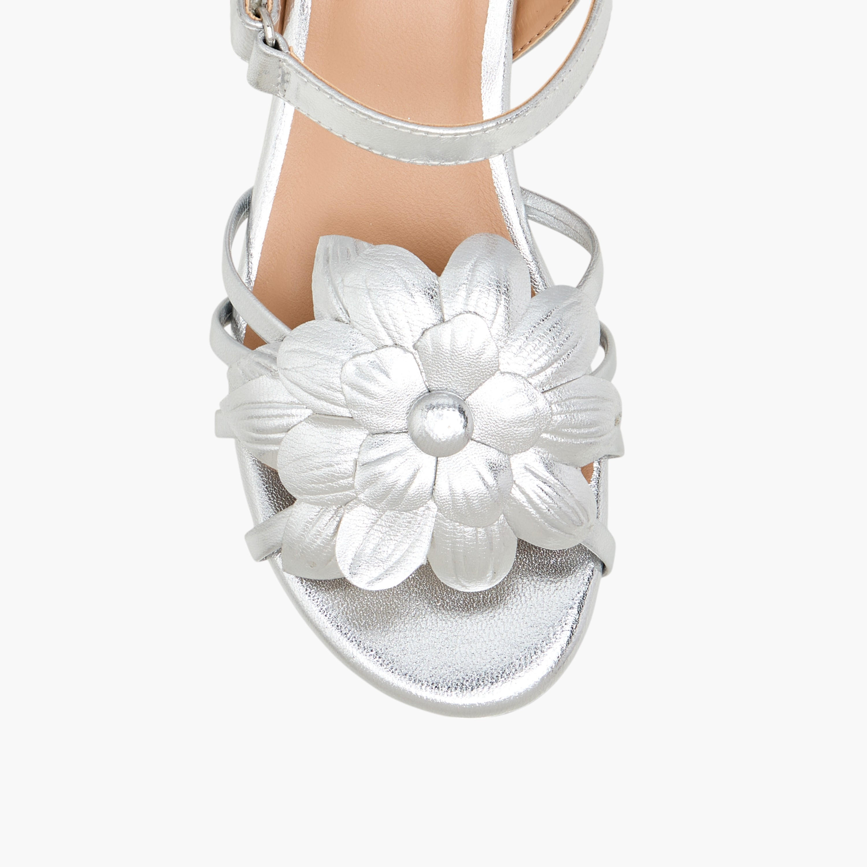 صندل بكعب سميك وشريط إغلاق لاصق وتزيينات زهرية للبنات من بابلوسكي-girls-shoes-sandals-image-4