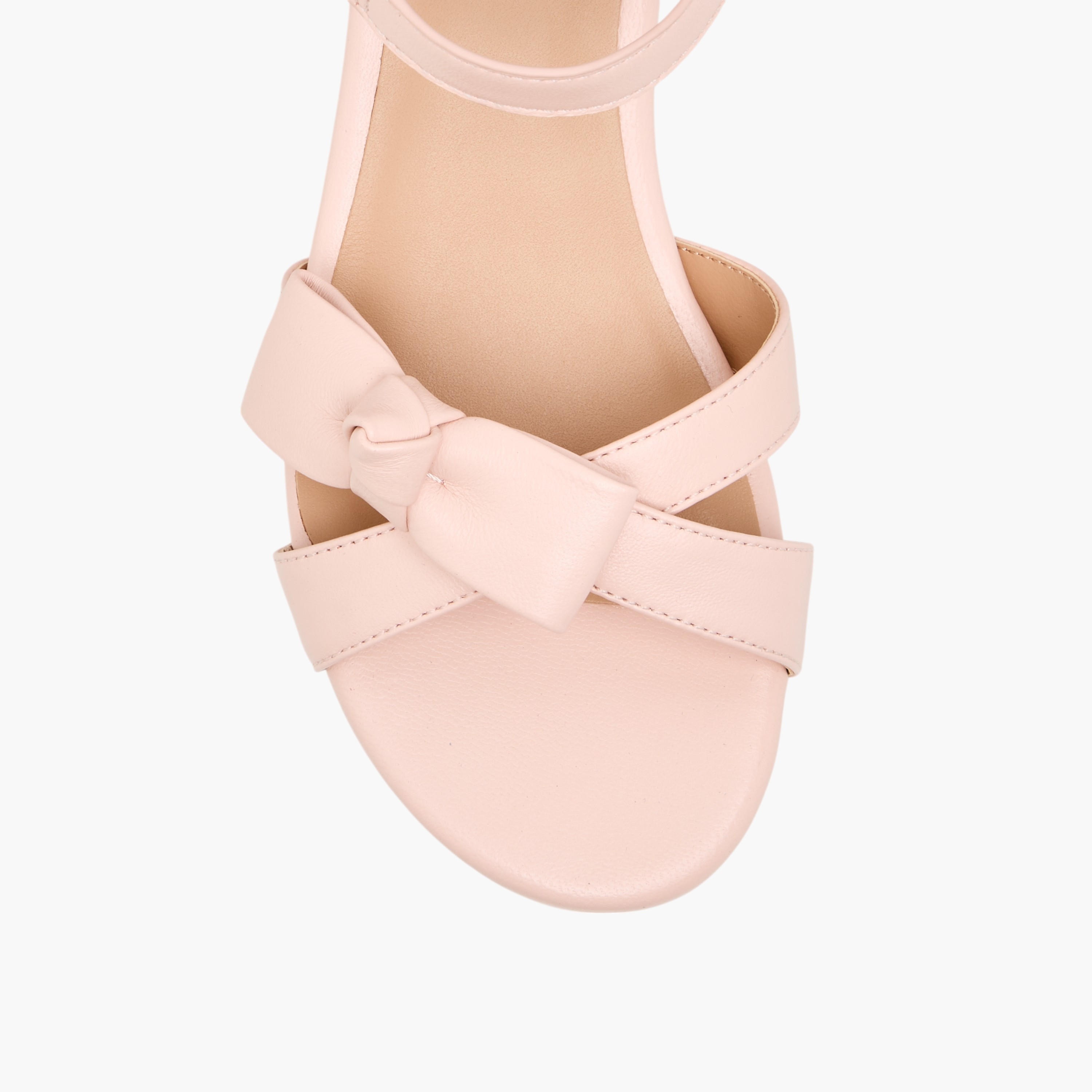 صندل بفيونكة وكعب سميك وشريط إغلاق لاصق للبنات من بابلوسكي-girls-shoes-sandals-image-4