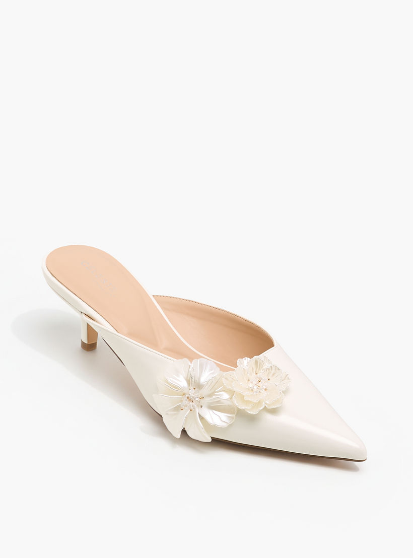 حذاء ميول بزخارف زهريّة للنساء من سيليست-women-shoes-heels-image-2