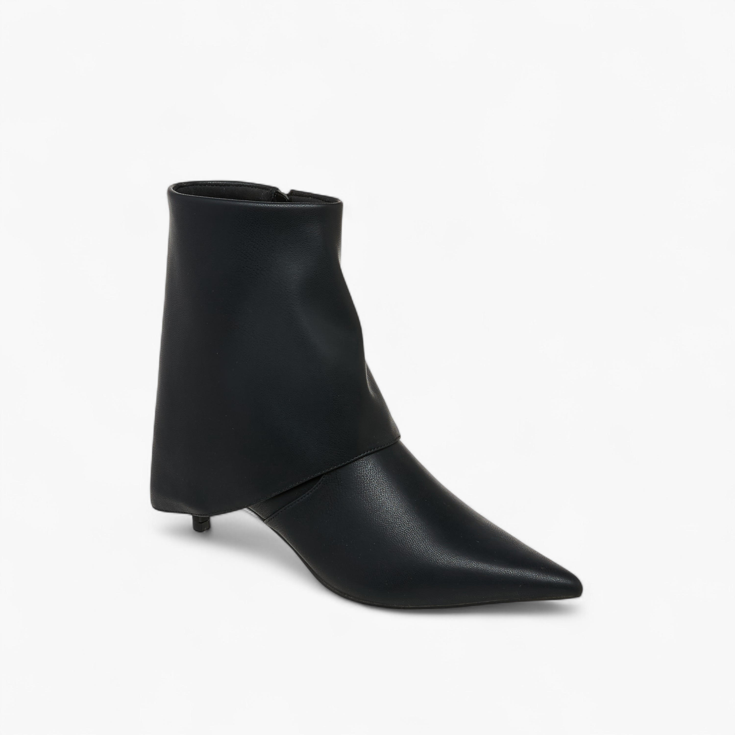 بوت كاحل سادة بسحاب إغلاق وكعب صغير للنساء من سيليست-women-shoes-boots-image-2