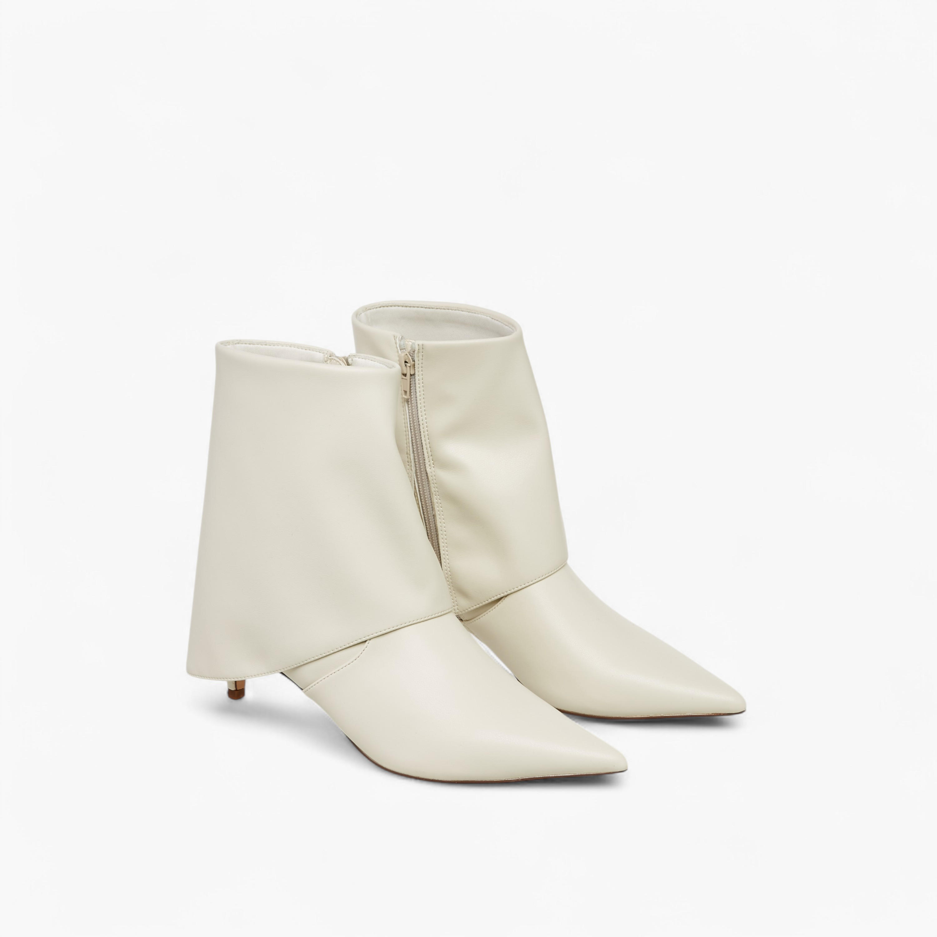 بوت كاحل سادة بسحاب إغلاق وكعب صغير للنساء من سيليست-women-shoes-boots-image-1