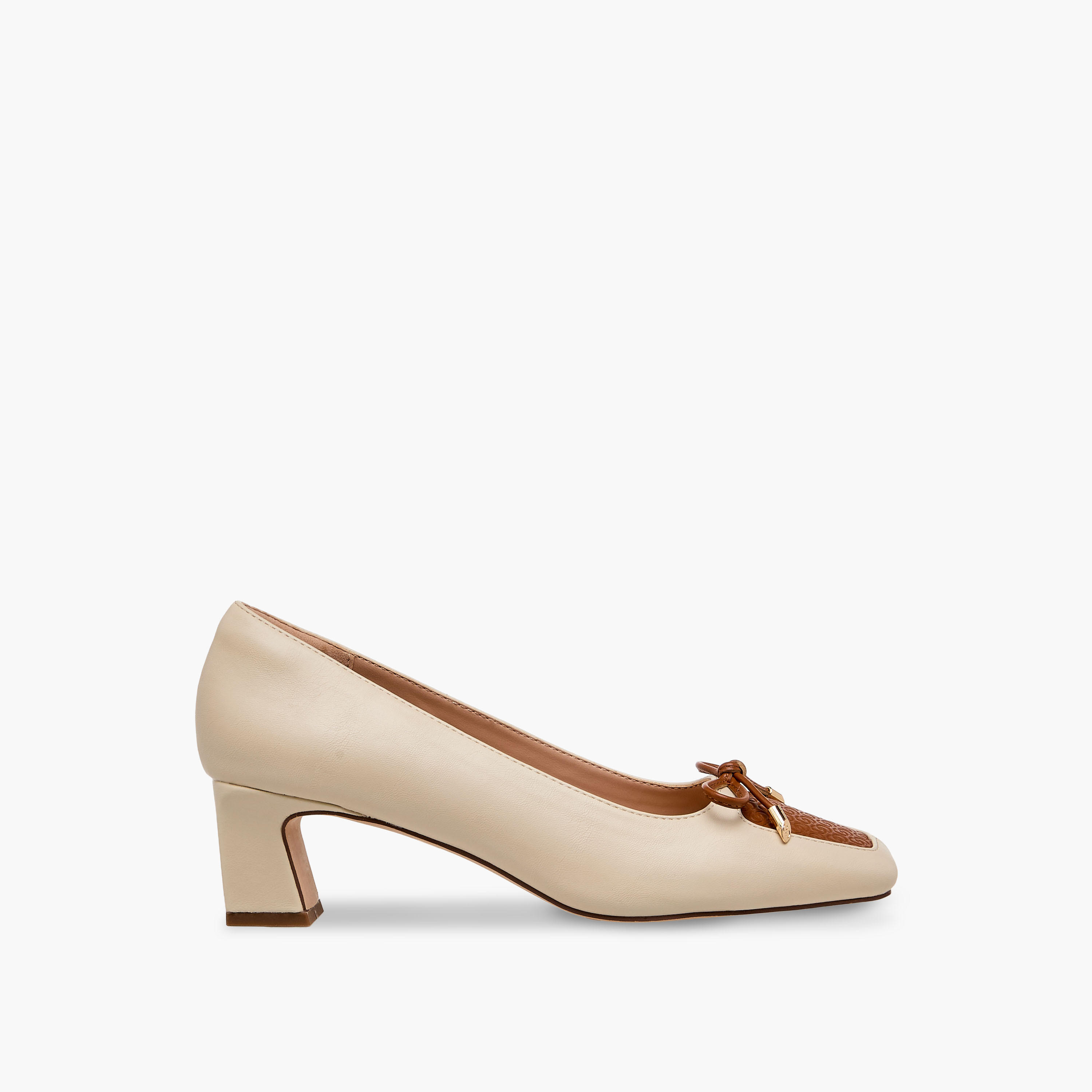 حذاء بكعب عريض بنقوش شعار للنساء من سيليست-women-shoes-heels-image-3