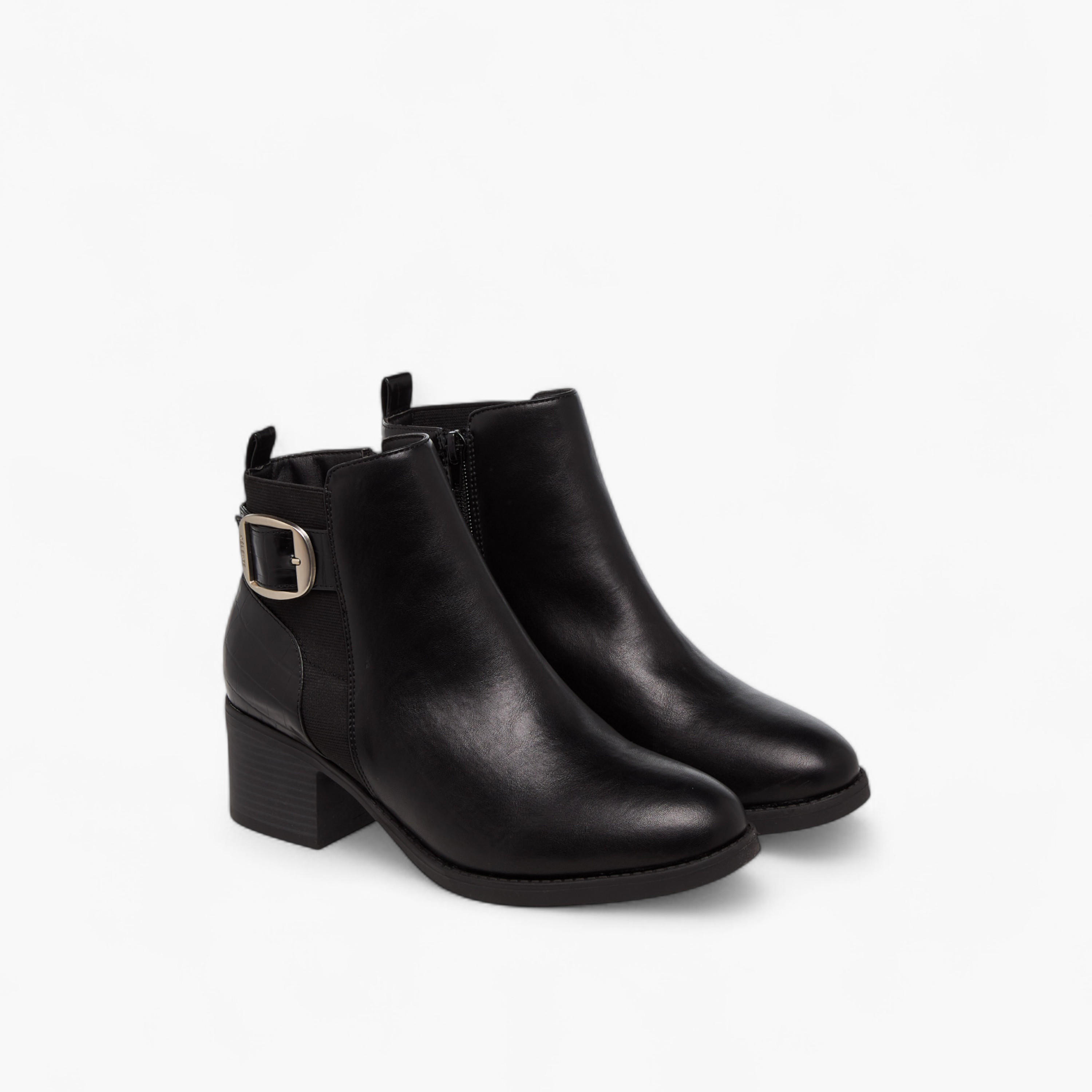 بوت بطول الكاحل بتفاصيل فيونكة وسحاب إغلاق للنساء من سيليست-women-shoes-boots-image-1