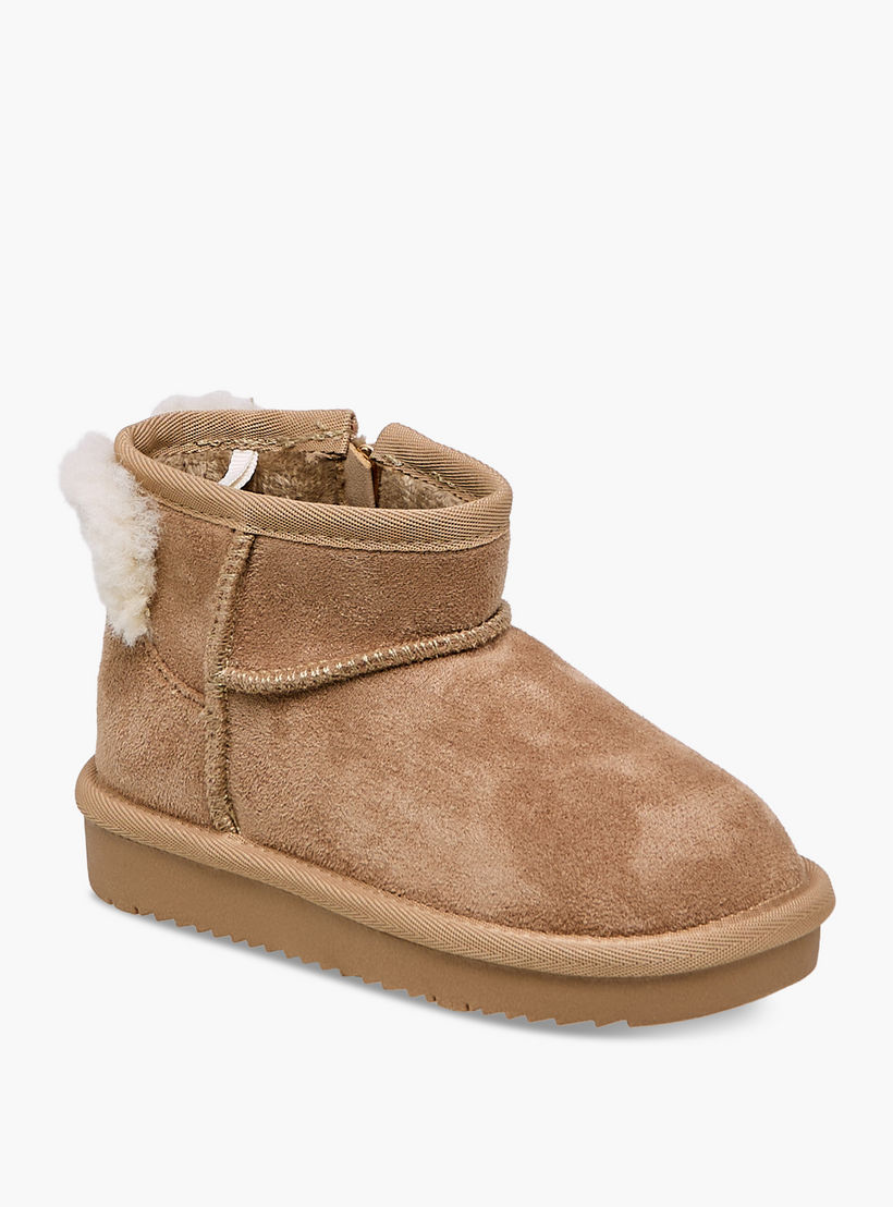 بوت بطول االكاحل وزينة فرو للفتيات من جونيورز-girls-shoes-boots-image-2