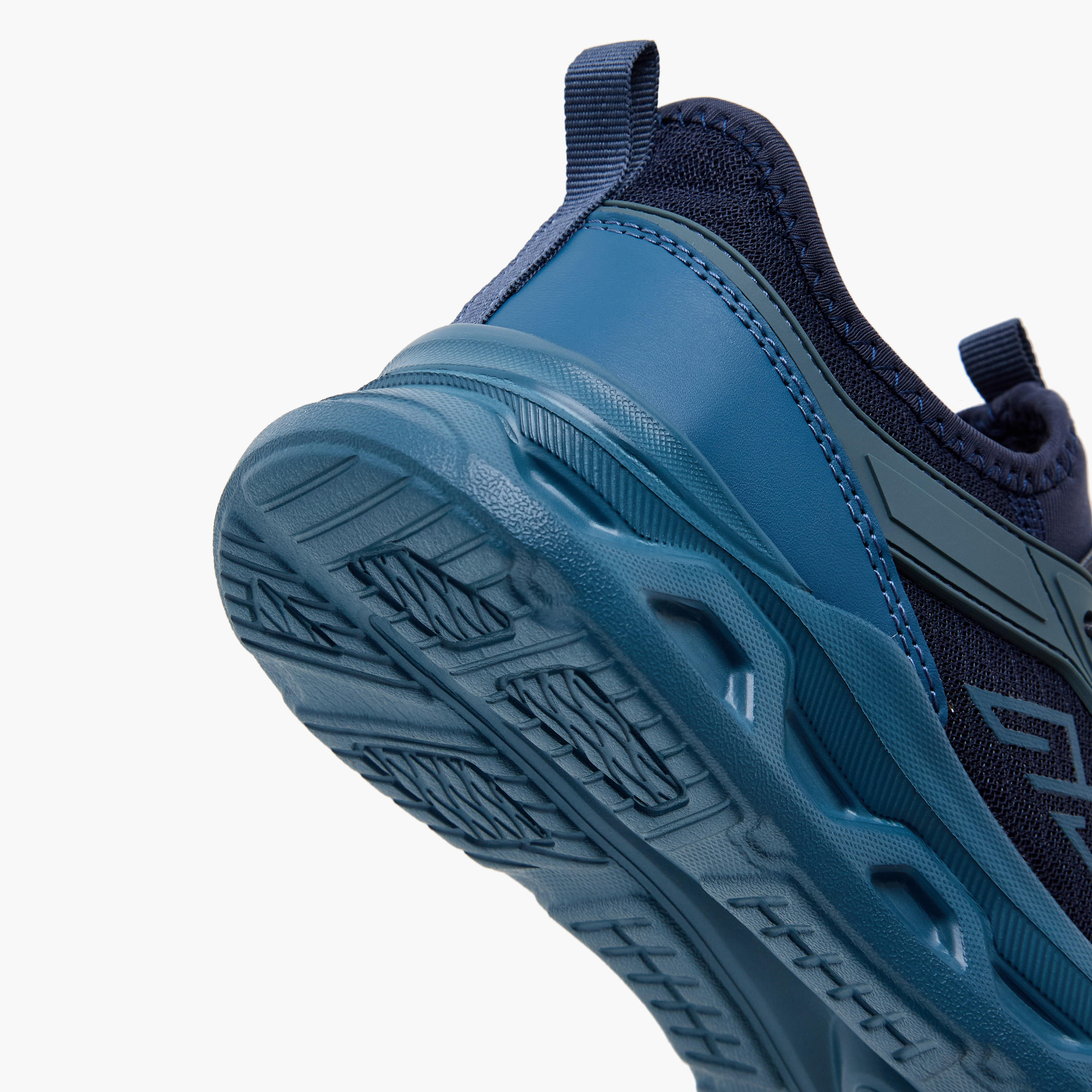 حذاء رياضي سهل الارتداء للأولاد من أوكلان من شو إكسبريس-boys-shoes-sports-image-5