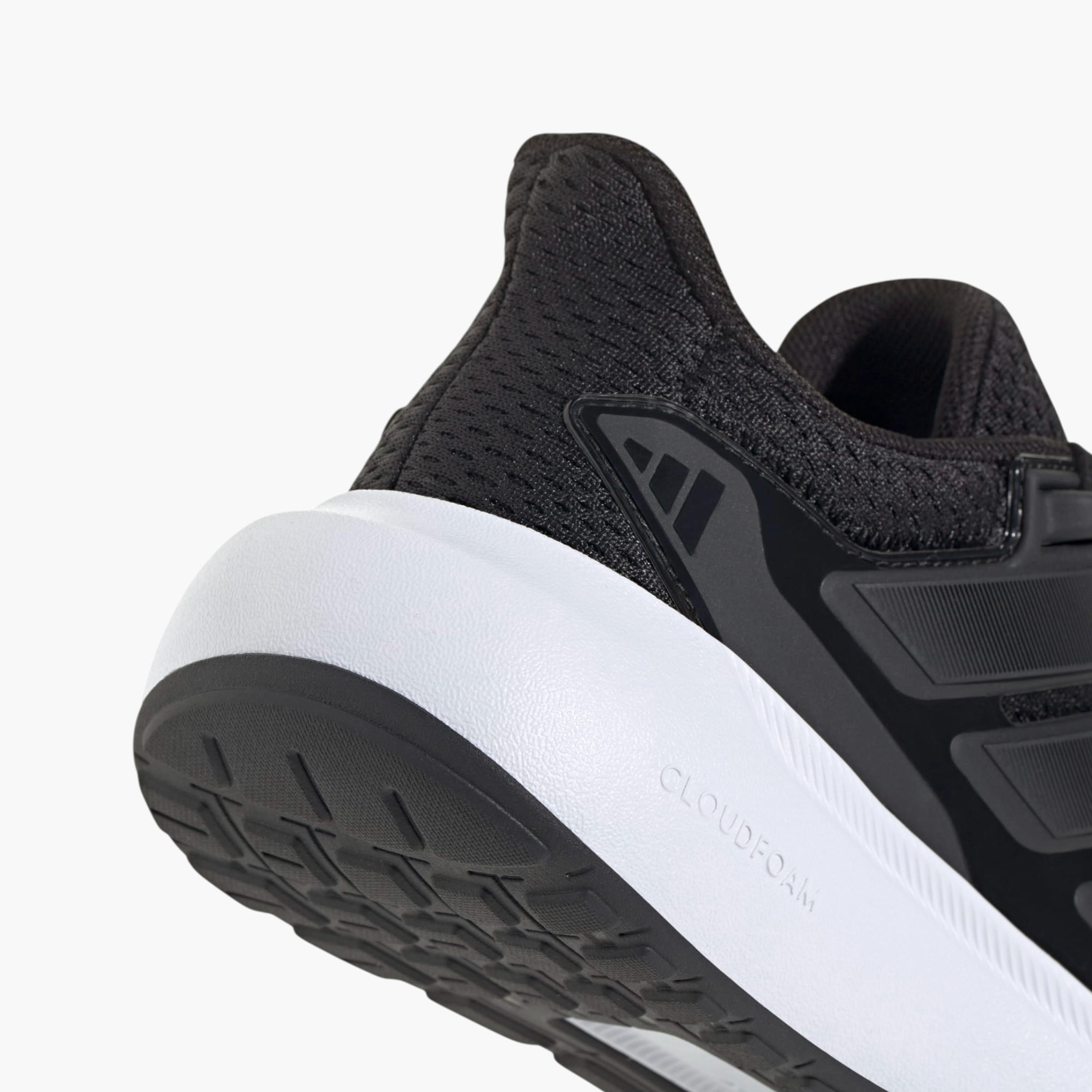 حذاء جري خفيف الوزن برباط ألتيميت شو 2.0 جيه للأطفال من أديداس-boys-shoes-schoolshoes-image-6