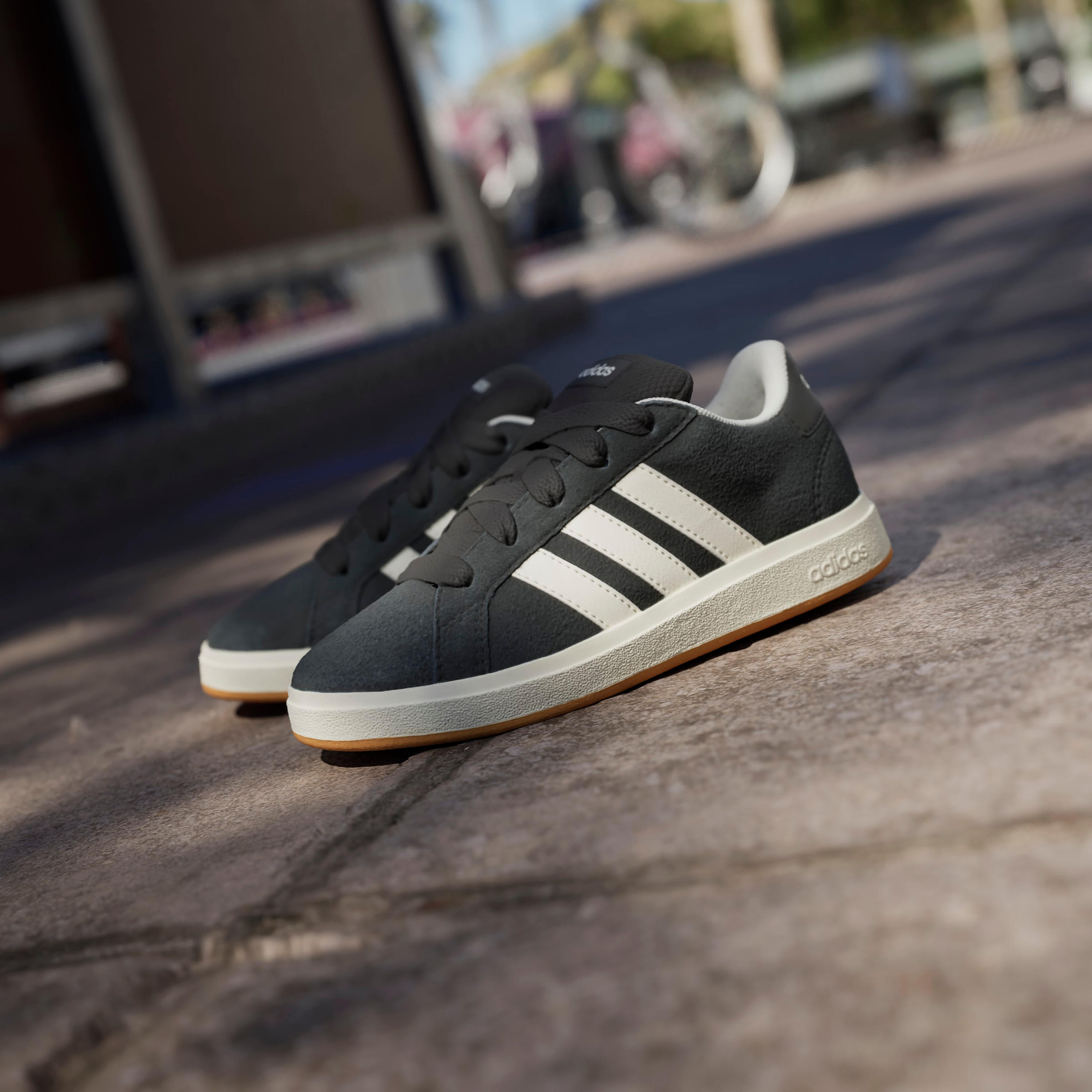 adidas Boys GRAND COURT 00s K Lace-Up Sneakers-boys-shoes-sneakers-image-2