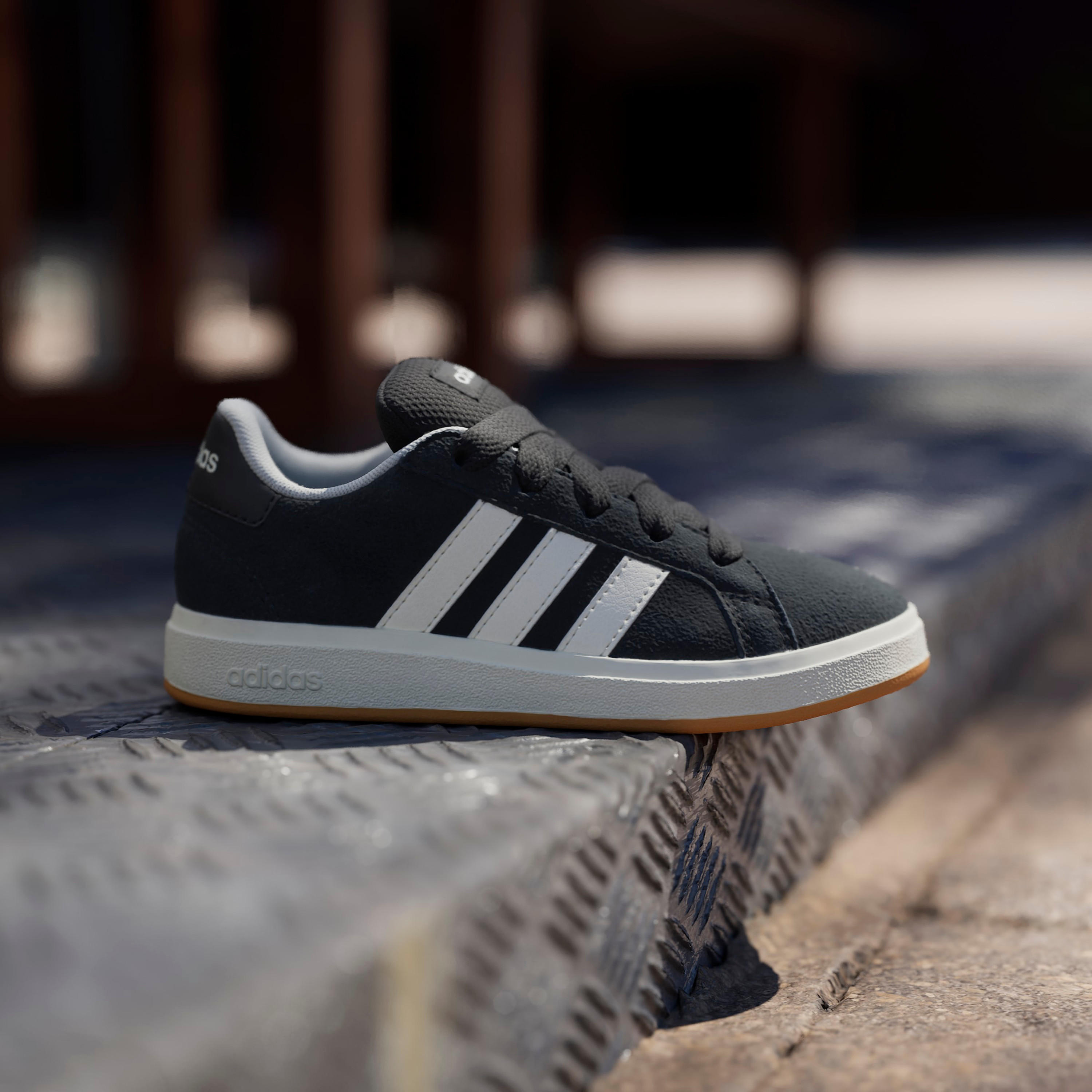 adidas Boys GRAND COURT 00s K Lace-Up Sneakers-boys-shoes-sneakers-image-4