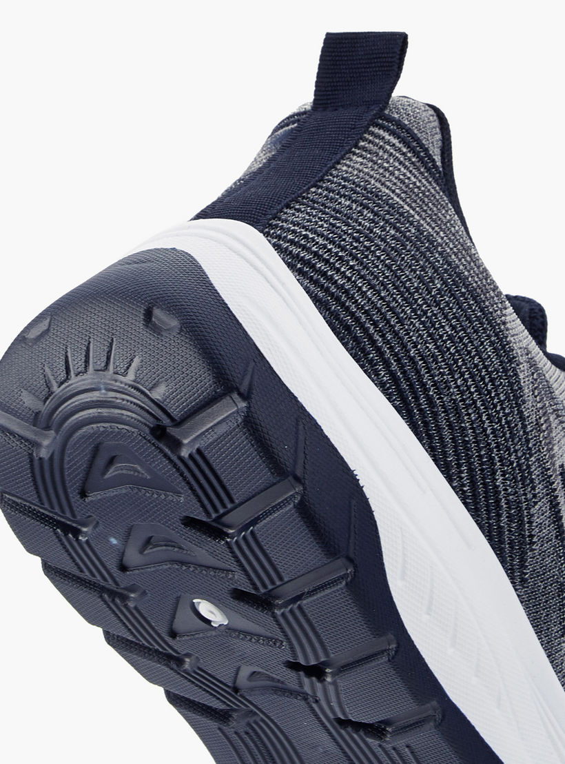 حذاء رياضي رجالي برباط من أوكلان من شو إكسبريس-men-shoes-sports-image-5