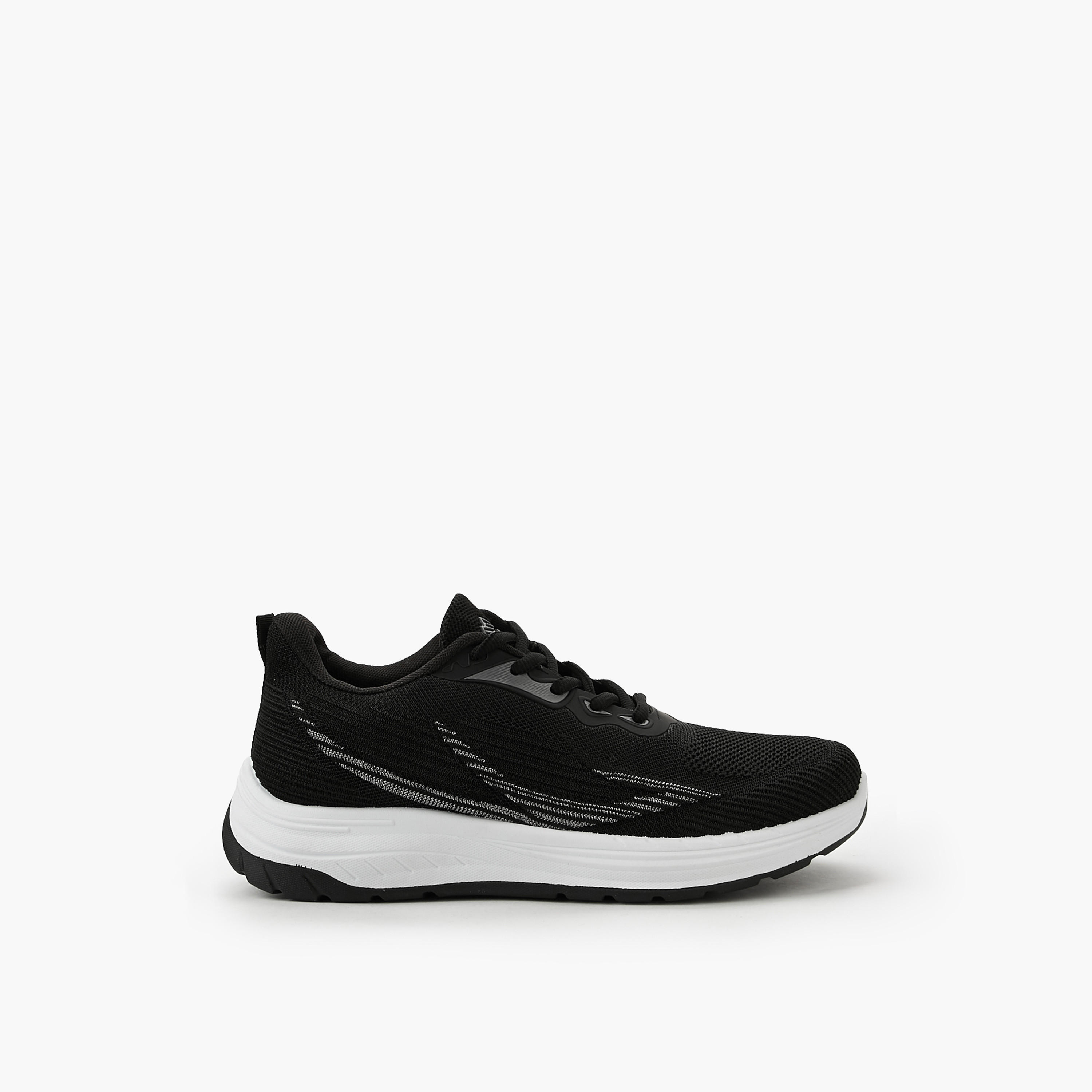 حذاء رياضي برباط إغلاق للرجال من أوكلان من شو إكسبريس-men-shoes-sports-image-2