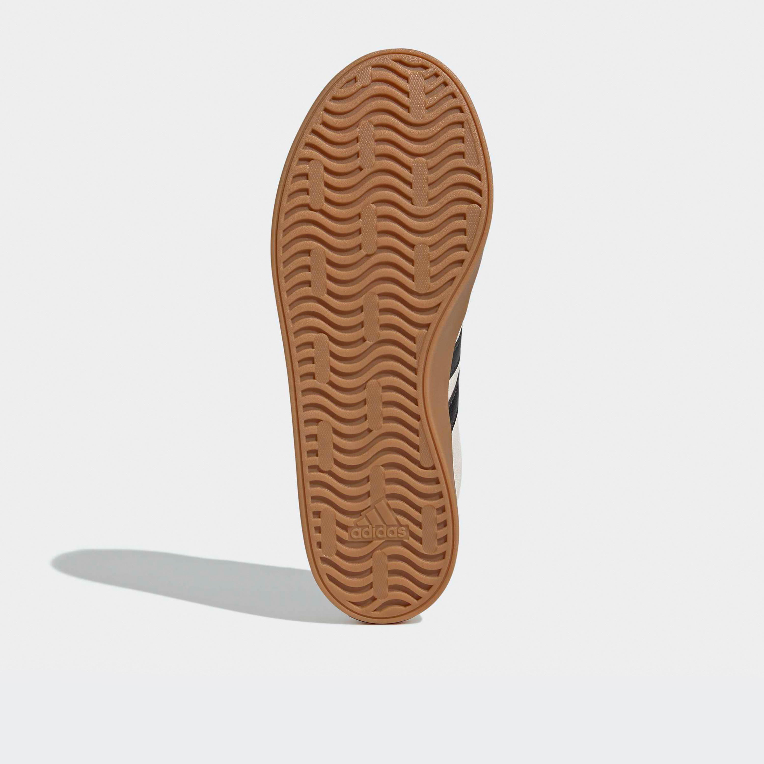 حذاء سنيكرز بطول الكاحل ورباط إغلاق في إل كورت 3.0 للنساء من أديداس-women-shoes-sneakers-image-4